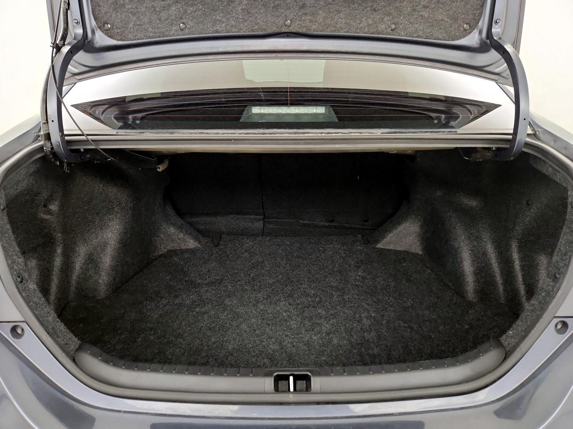 Thumbnail: 2015 Toyota Corolla - 20