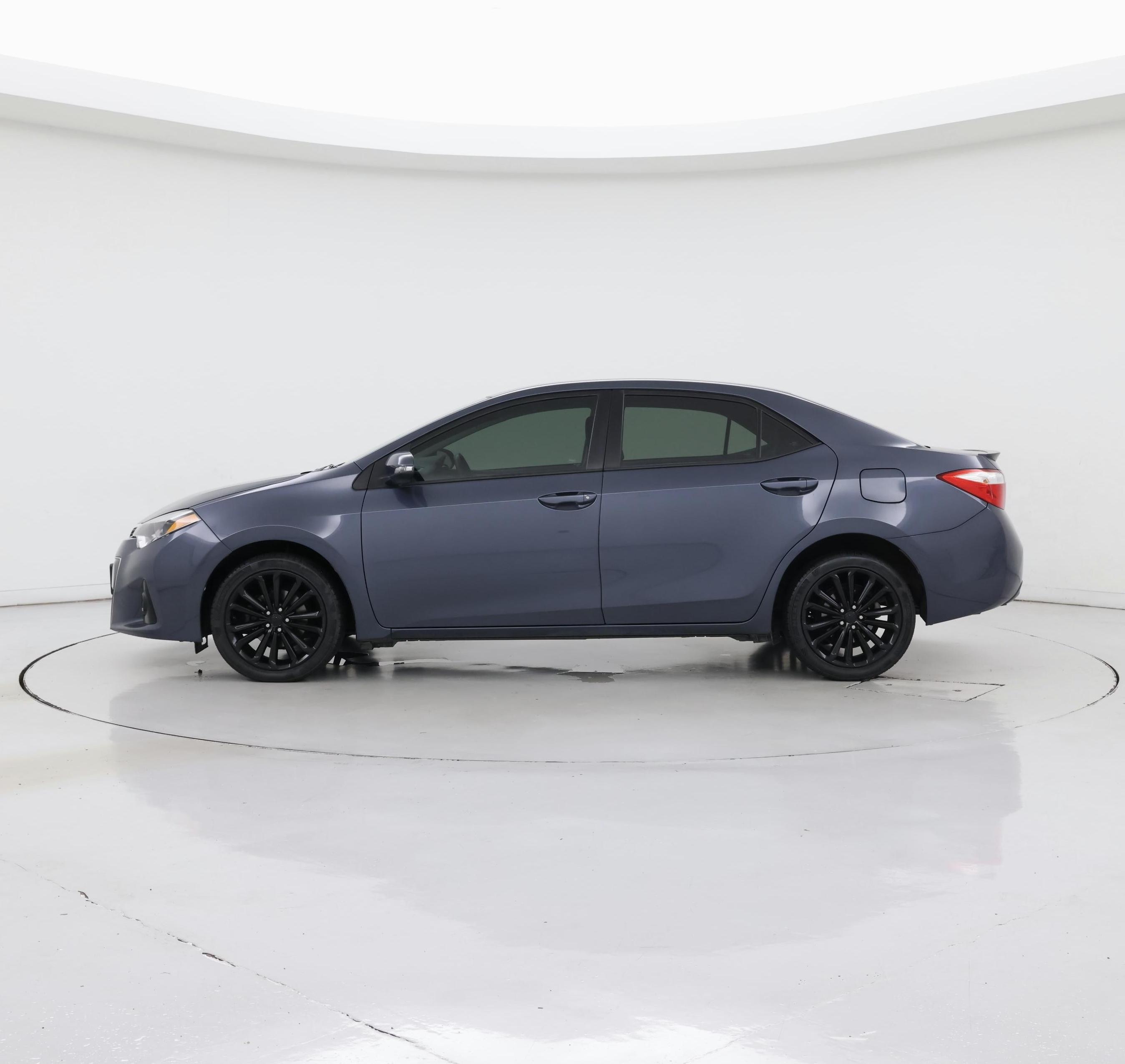 Thumbnail: 2015 Toyota Corolla - 3