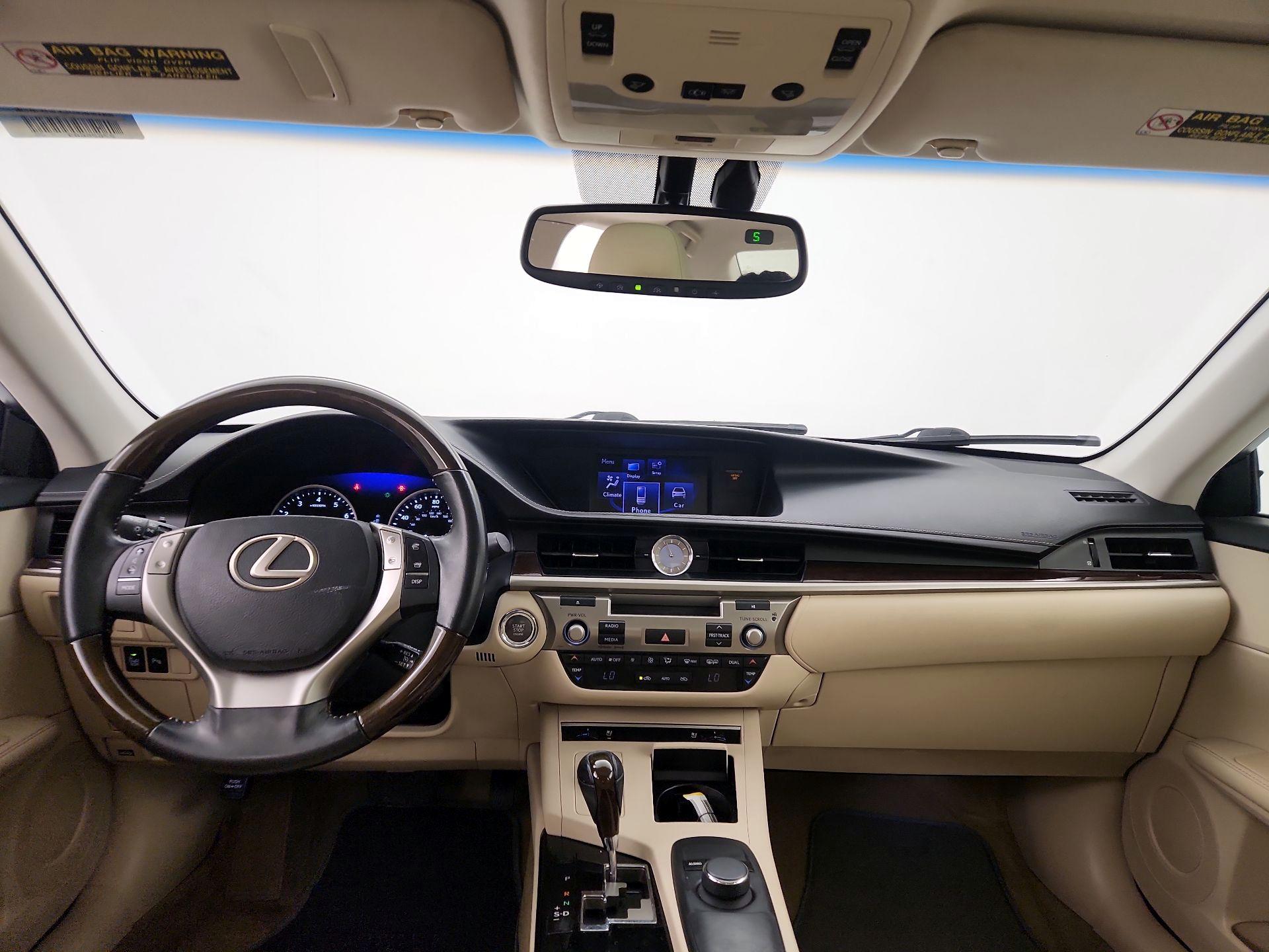 Thumbnail: 2014 Lexus ES - 9