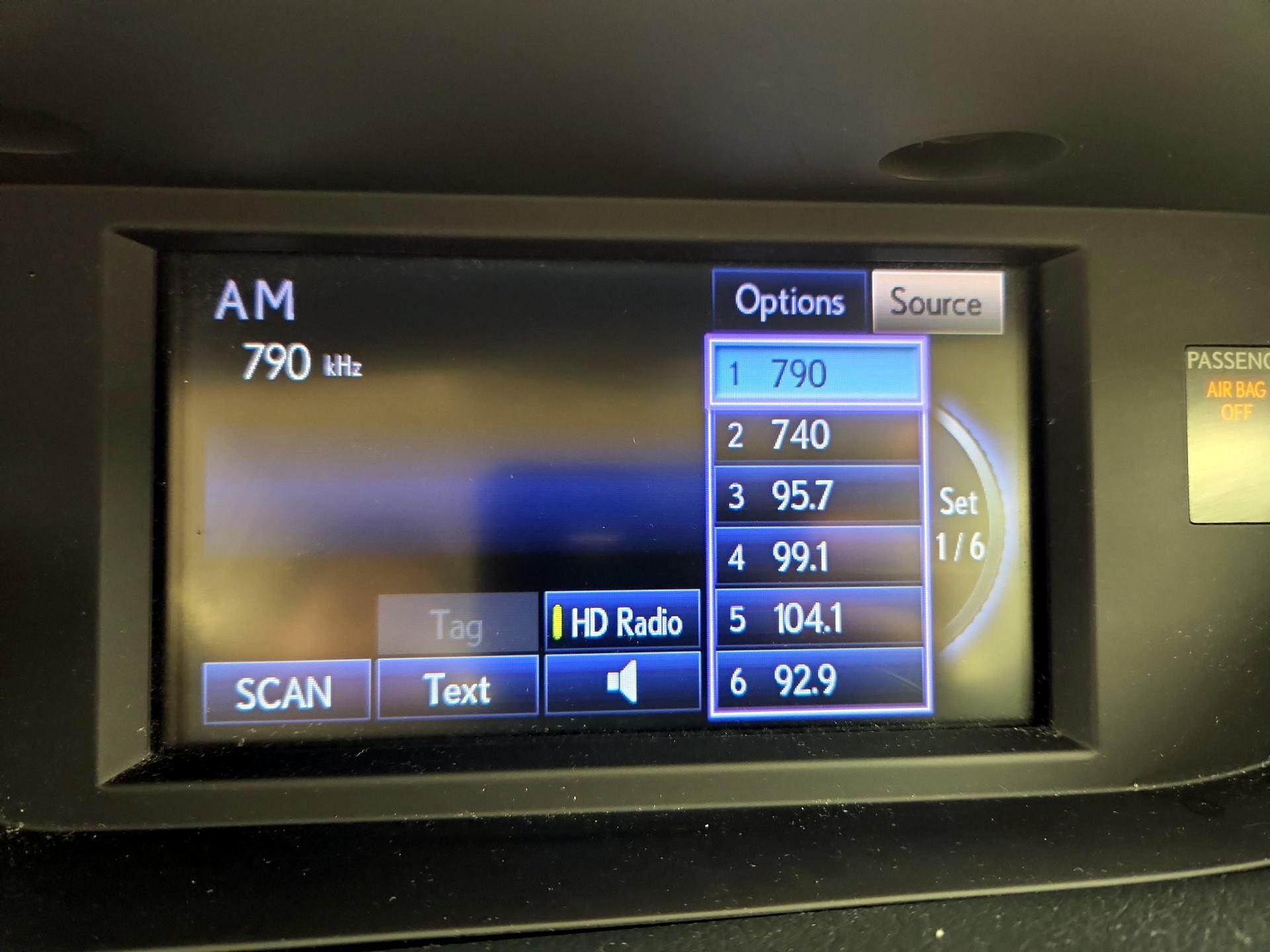 Thumbnail: 2014 Lexus ES - 15