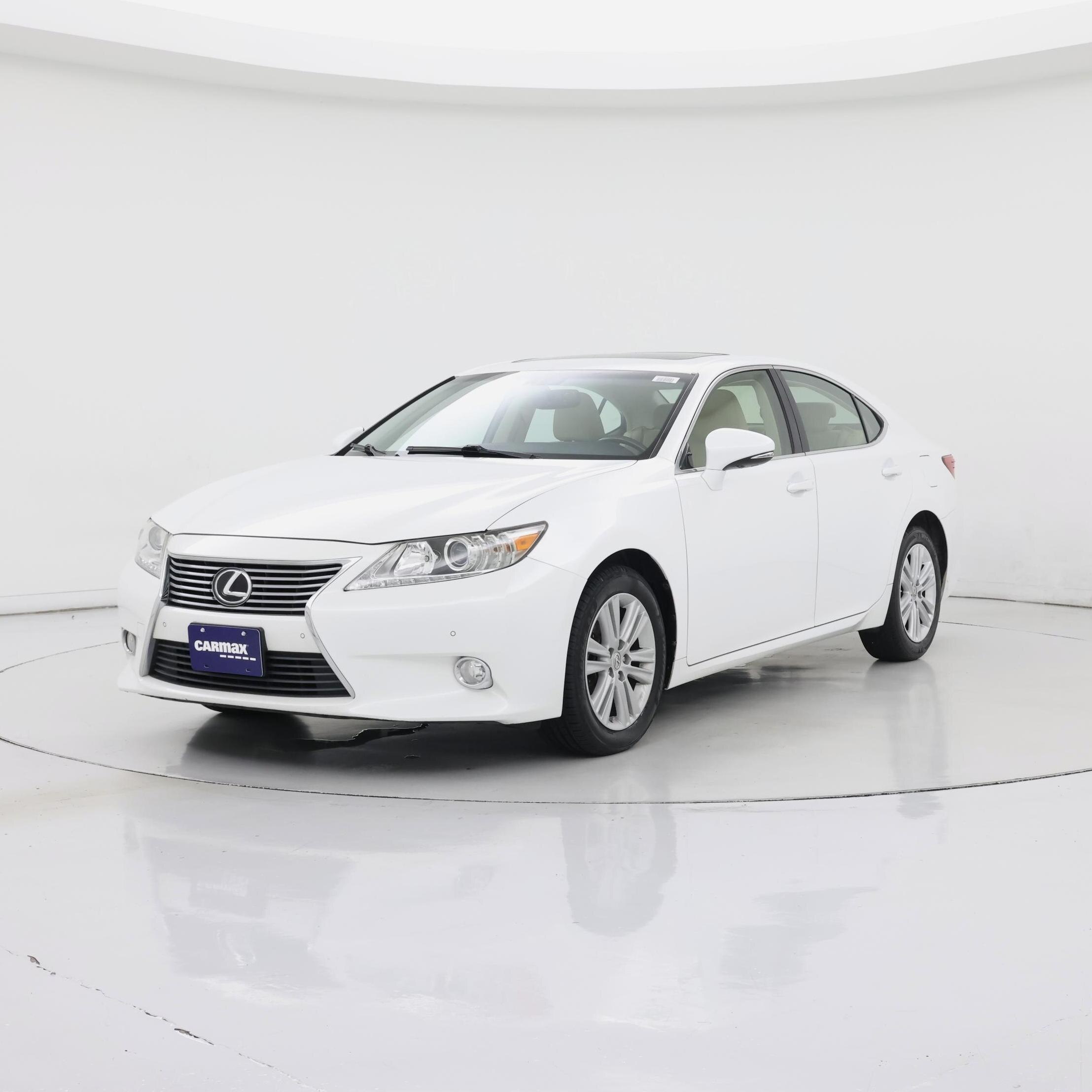 Thumbnail: 2014 Lexus ES - 4