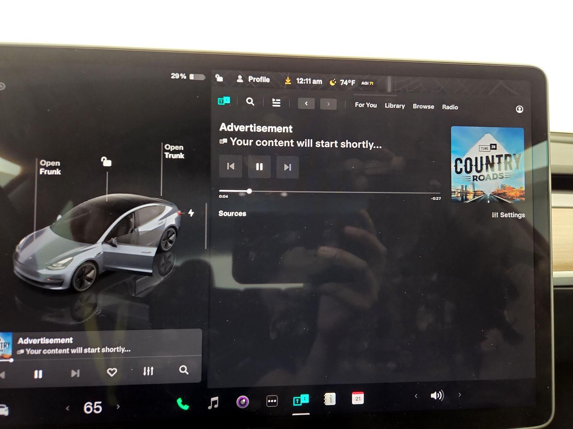 Thumbnail: 2023 Tesla Model 3 - 16