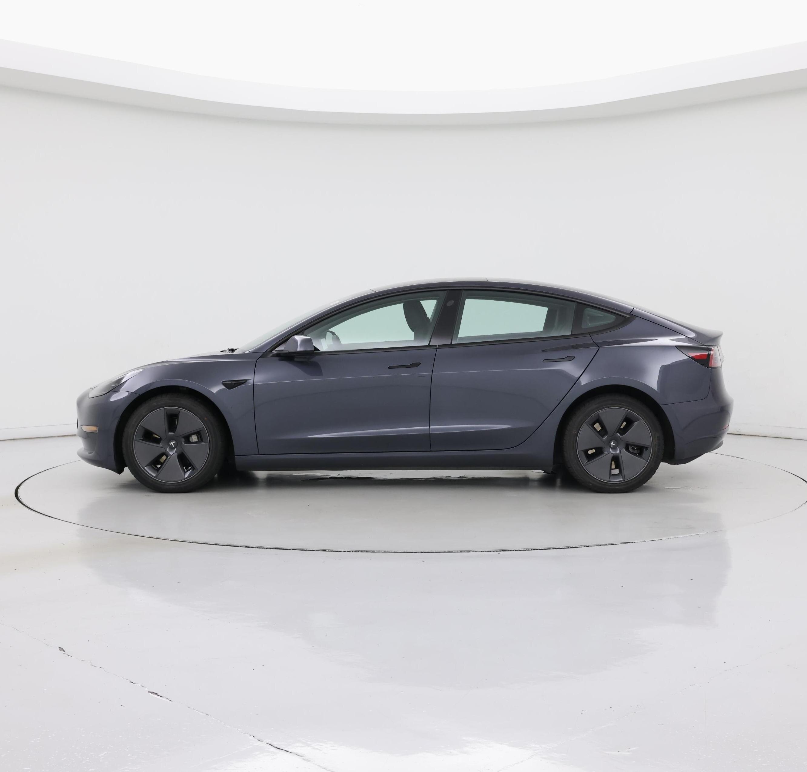 Thumbnail: 2023 Tesla Model 3 - 3