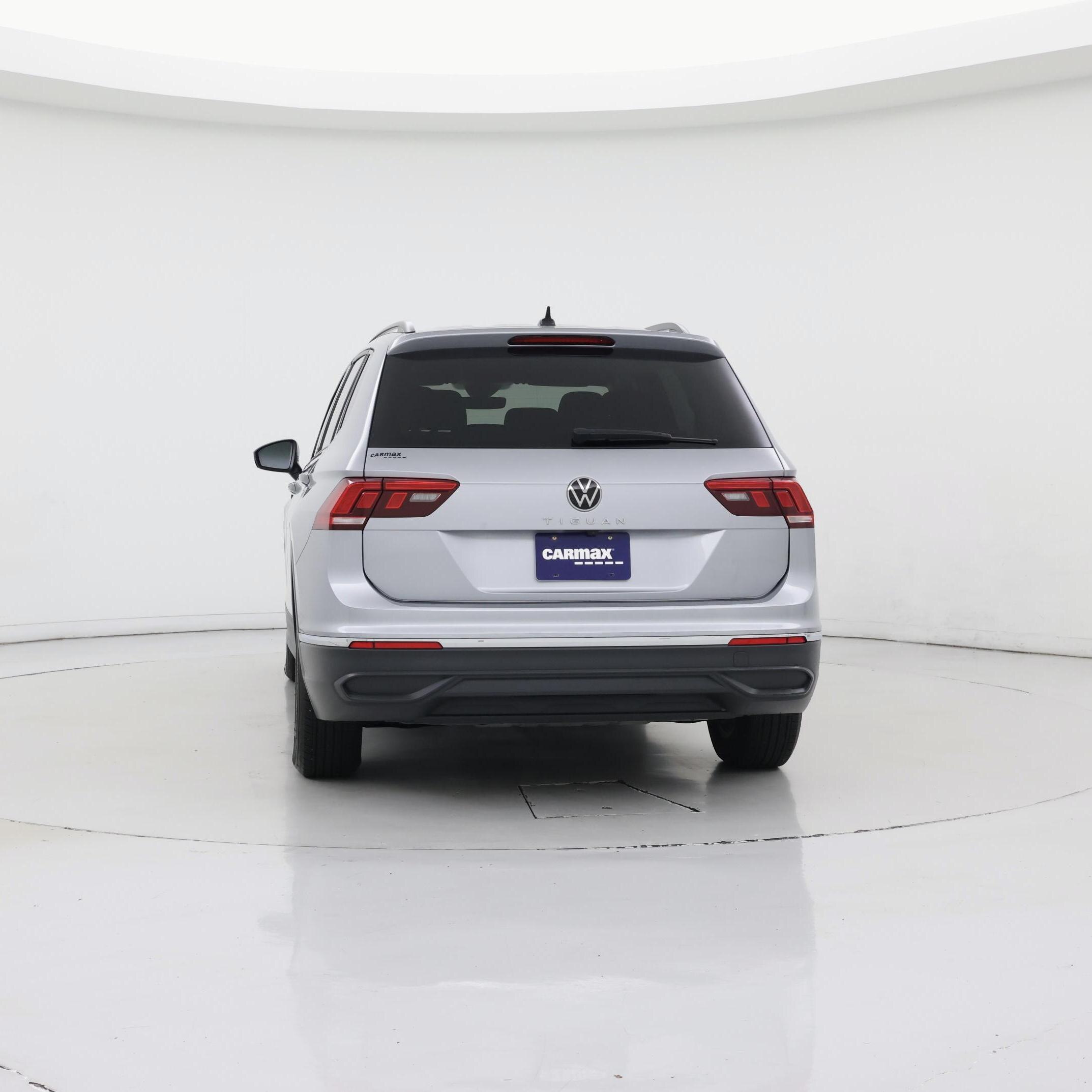 Thumbnail: 2023 Volkswagen Tiguan - 6