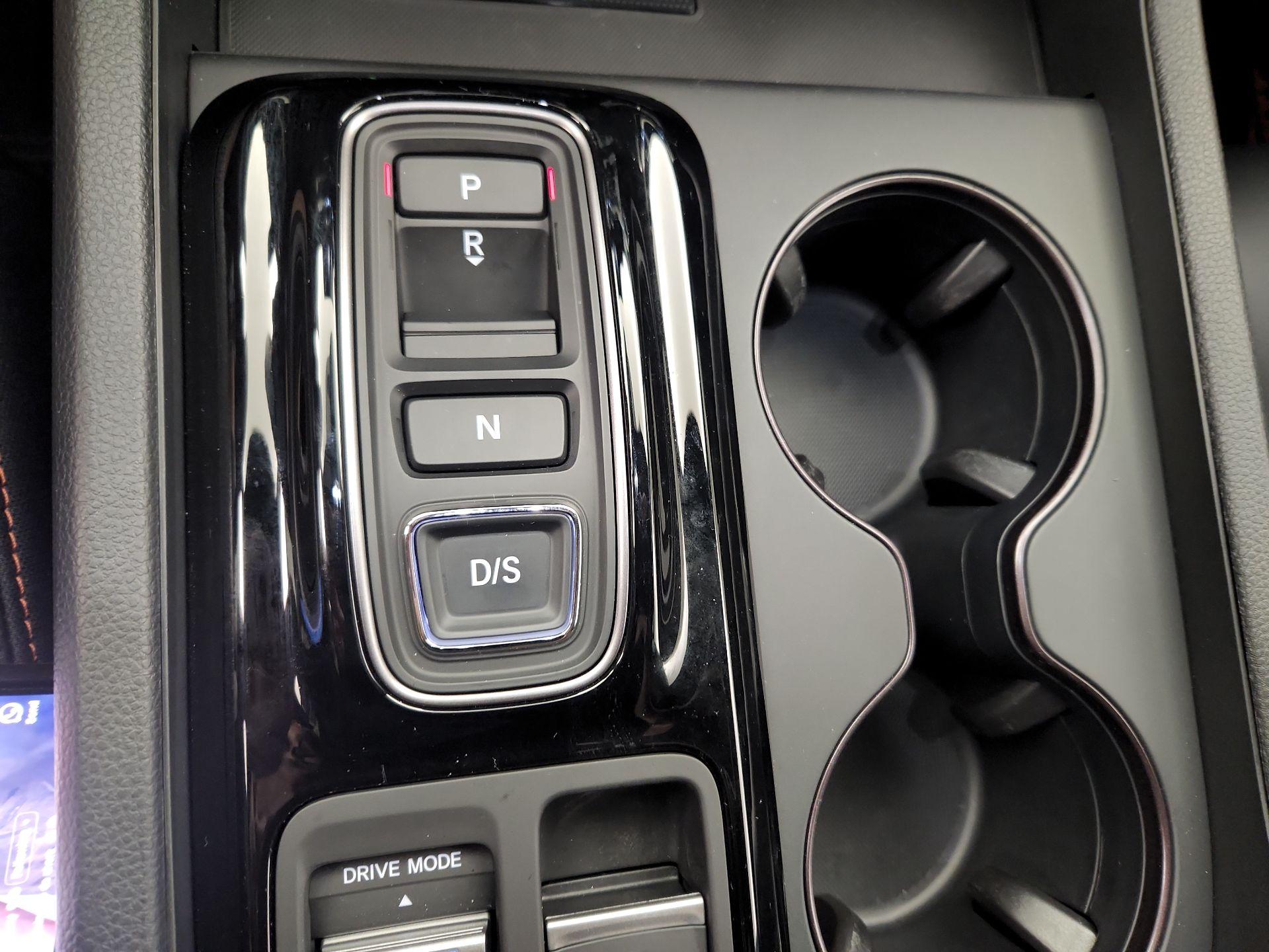 Thumbnail: 2025 Honda Pilot - 18