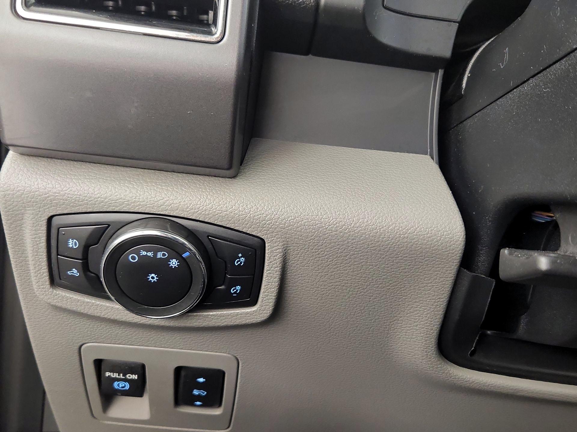 Thumbnail: 2019 Ford F-150 - 13