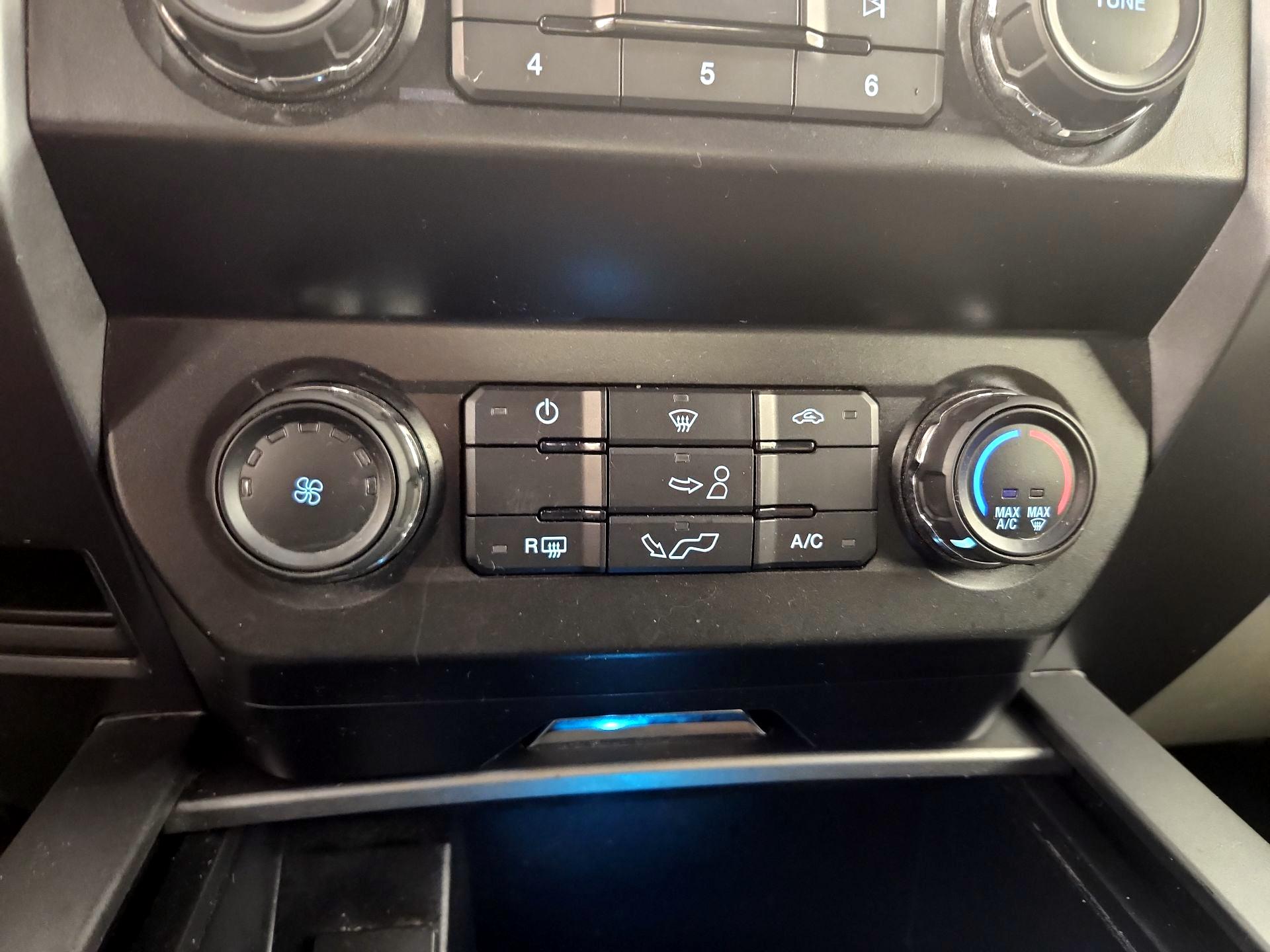 Thumbnail: 2019 Ford F-150 - 17