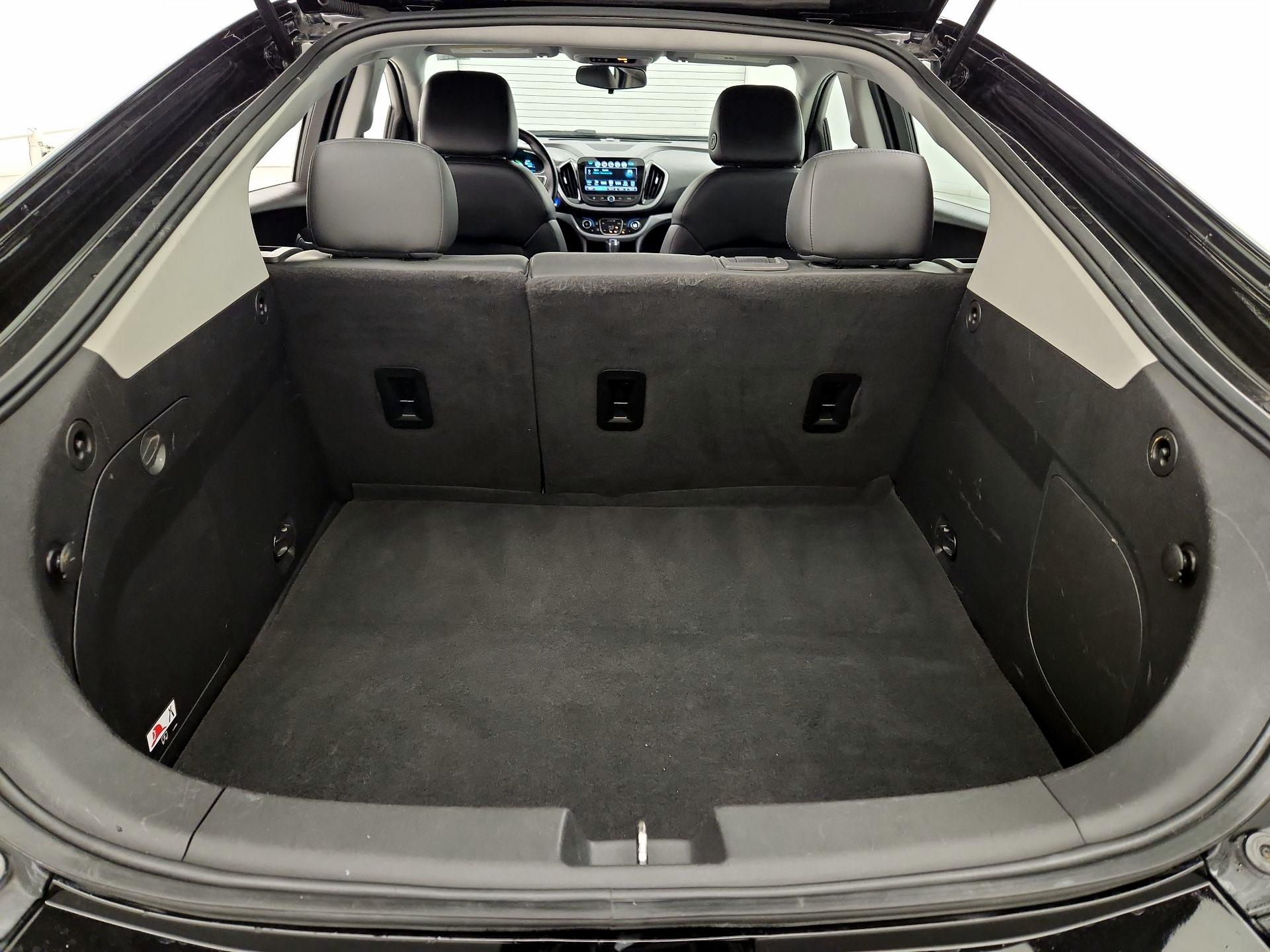 Thumbnail: 2016 Chevrolet Volt - 20