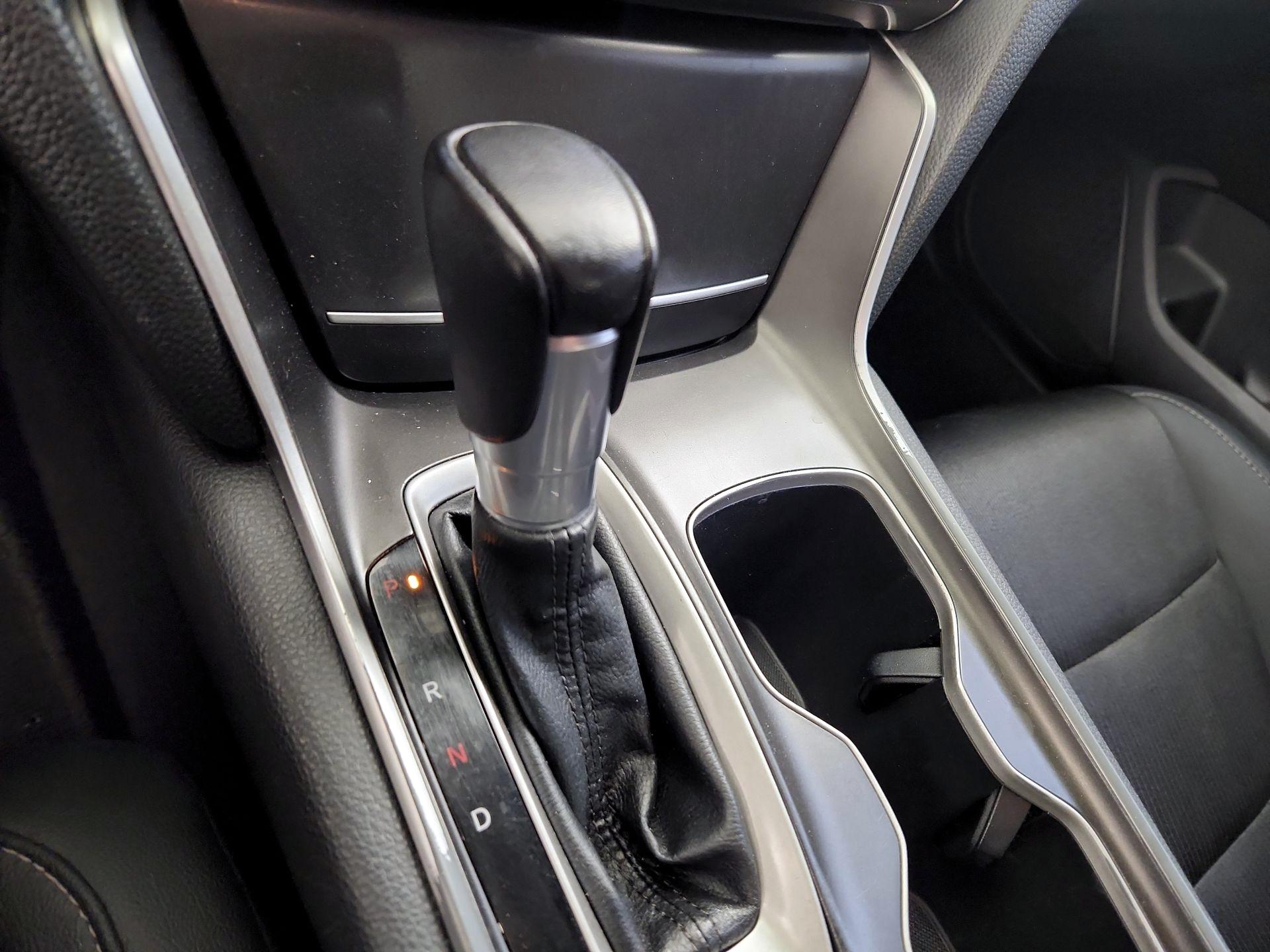 Thumbnail: 2020 Honda Accord - 17