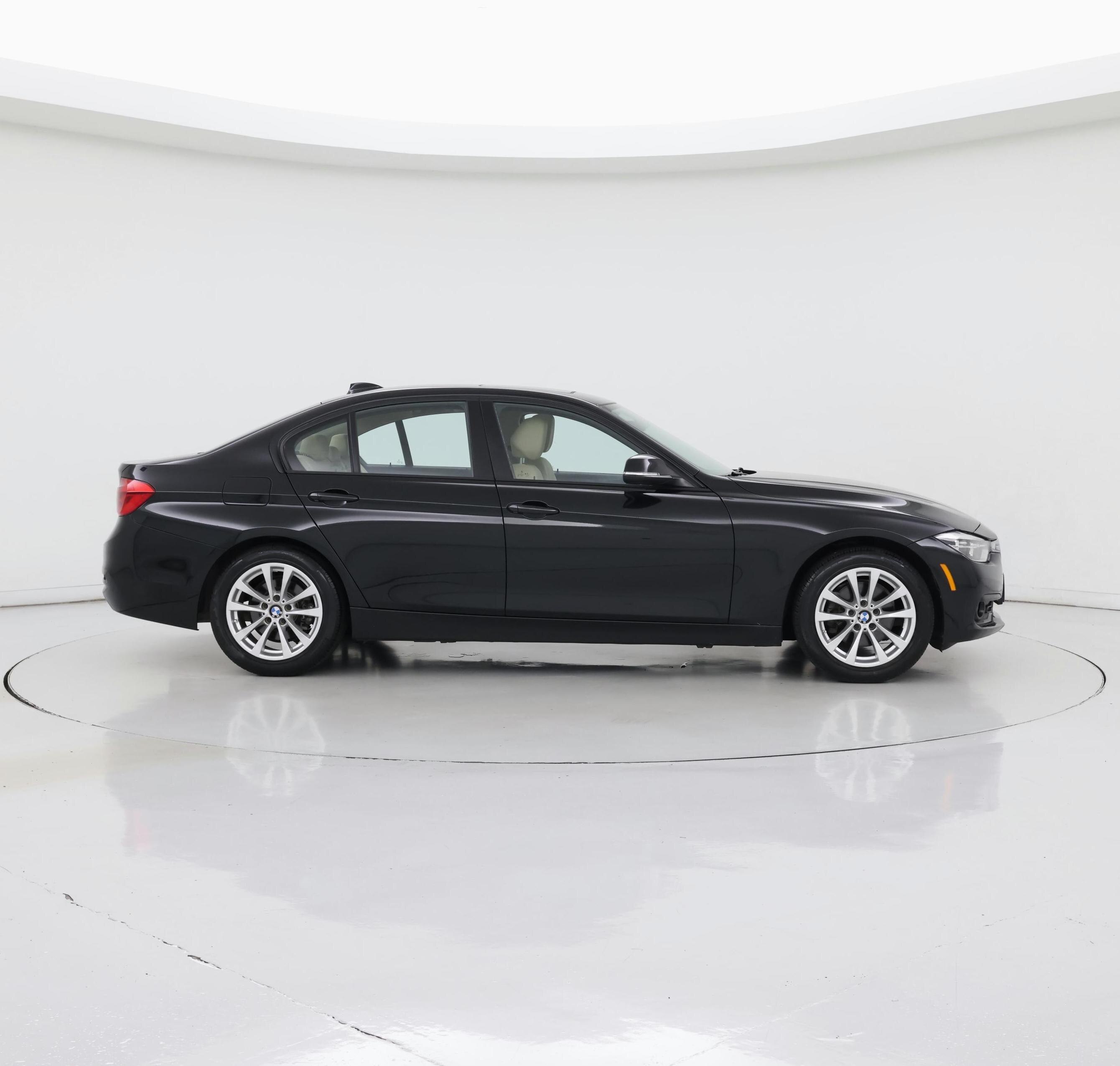 Thumbnail: 2018 BMW 3 Series - 7
