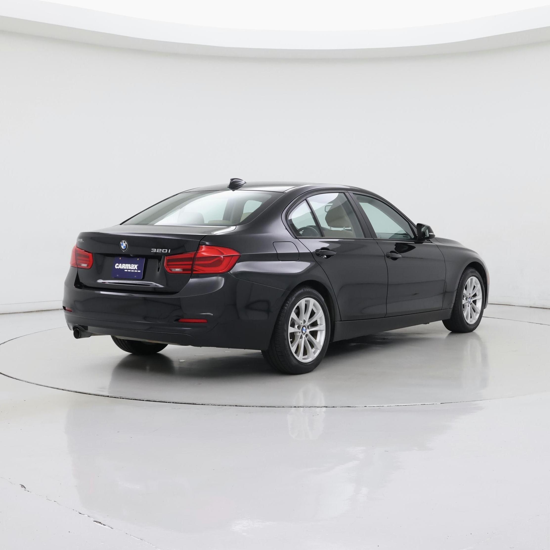 Thumbnail: 2018 BMW 3 Series - 8