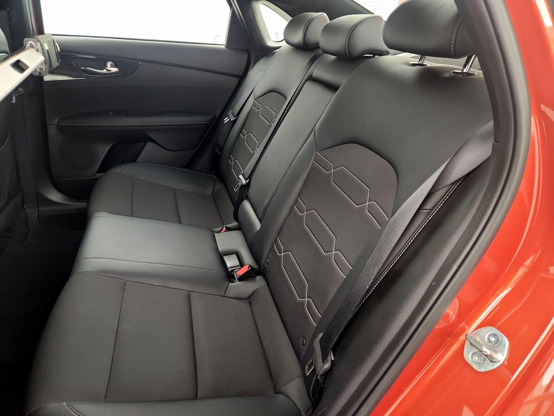 Thumbnail: 2023 Kia Forte - 19