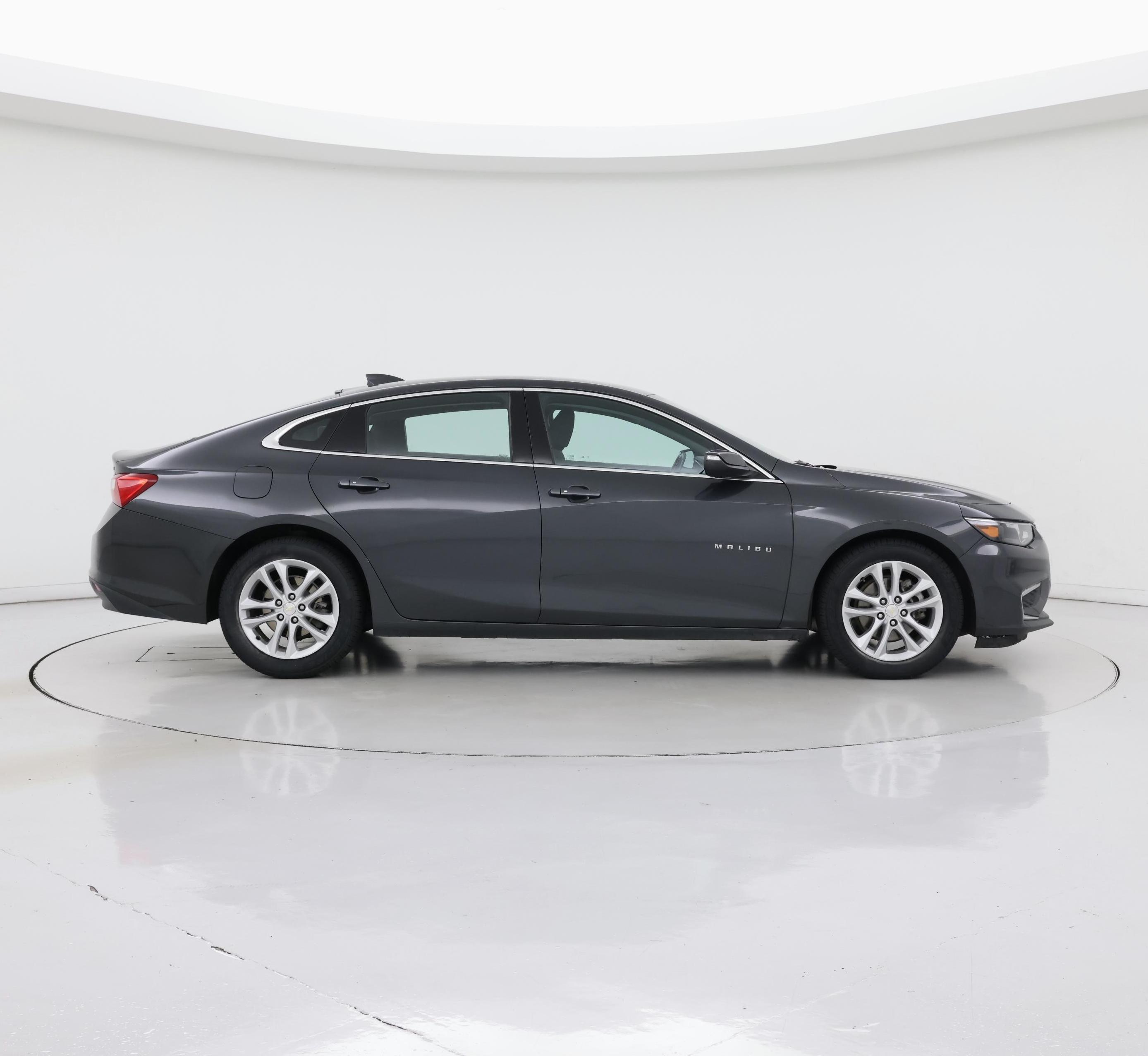 Thumbnail: 2017 Chevrolet Malibu - 7