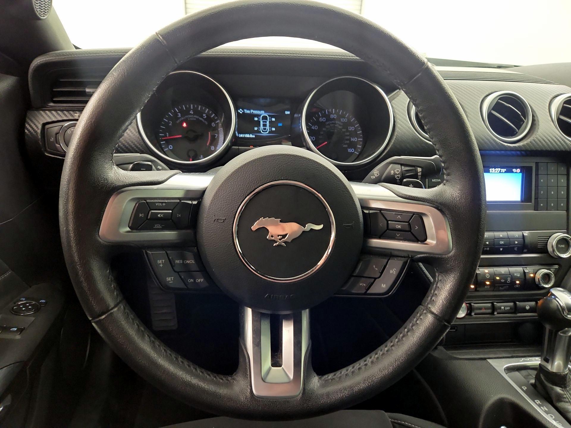 Thumbnail: 2019 Ford Mustang - 10