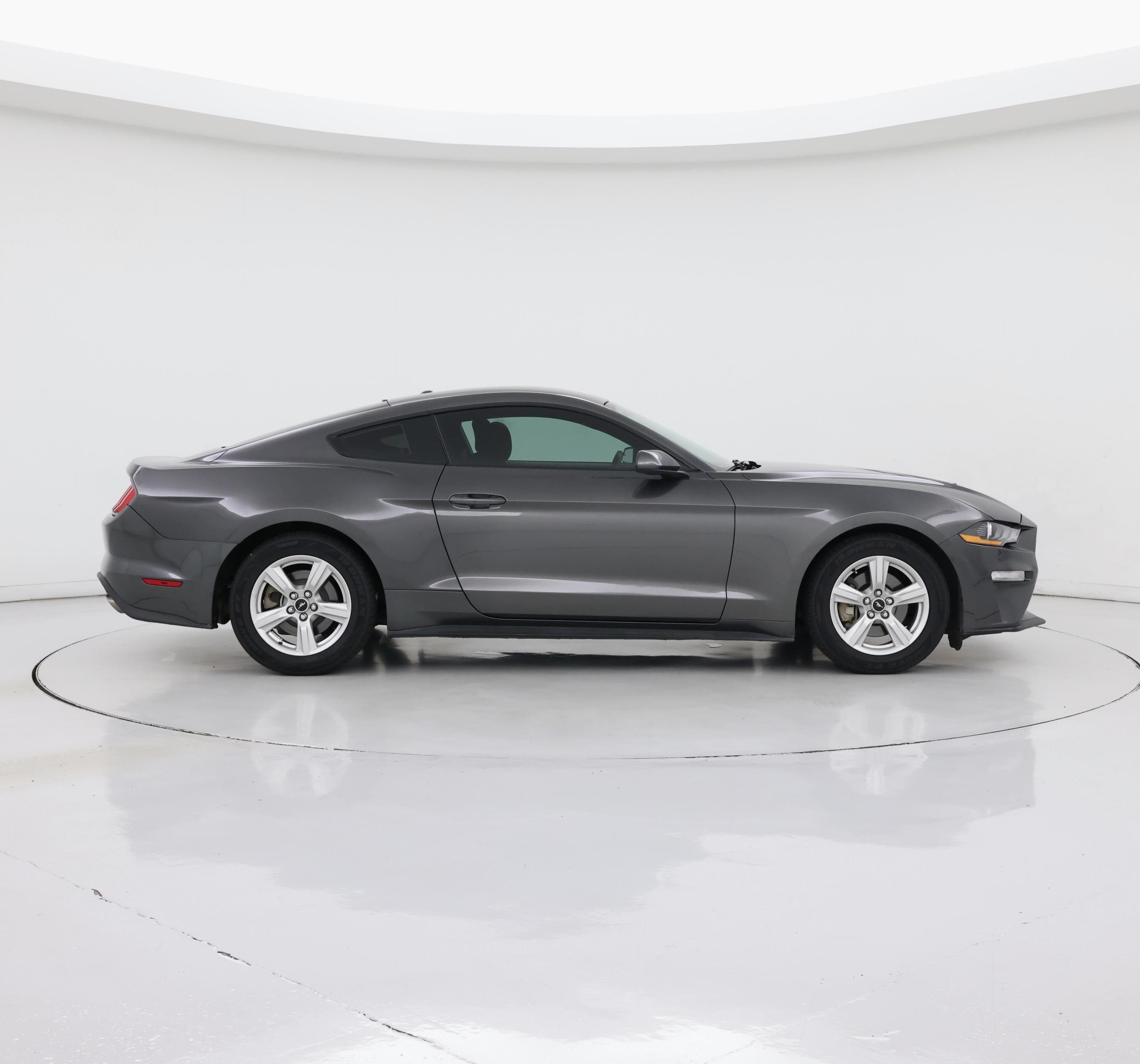 Thumbnail: 2019 Ford Mustang - 7