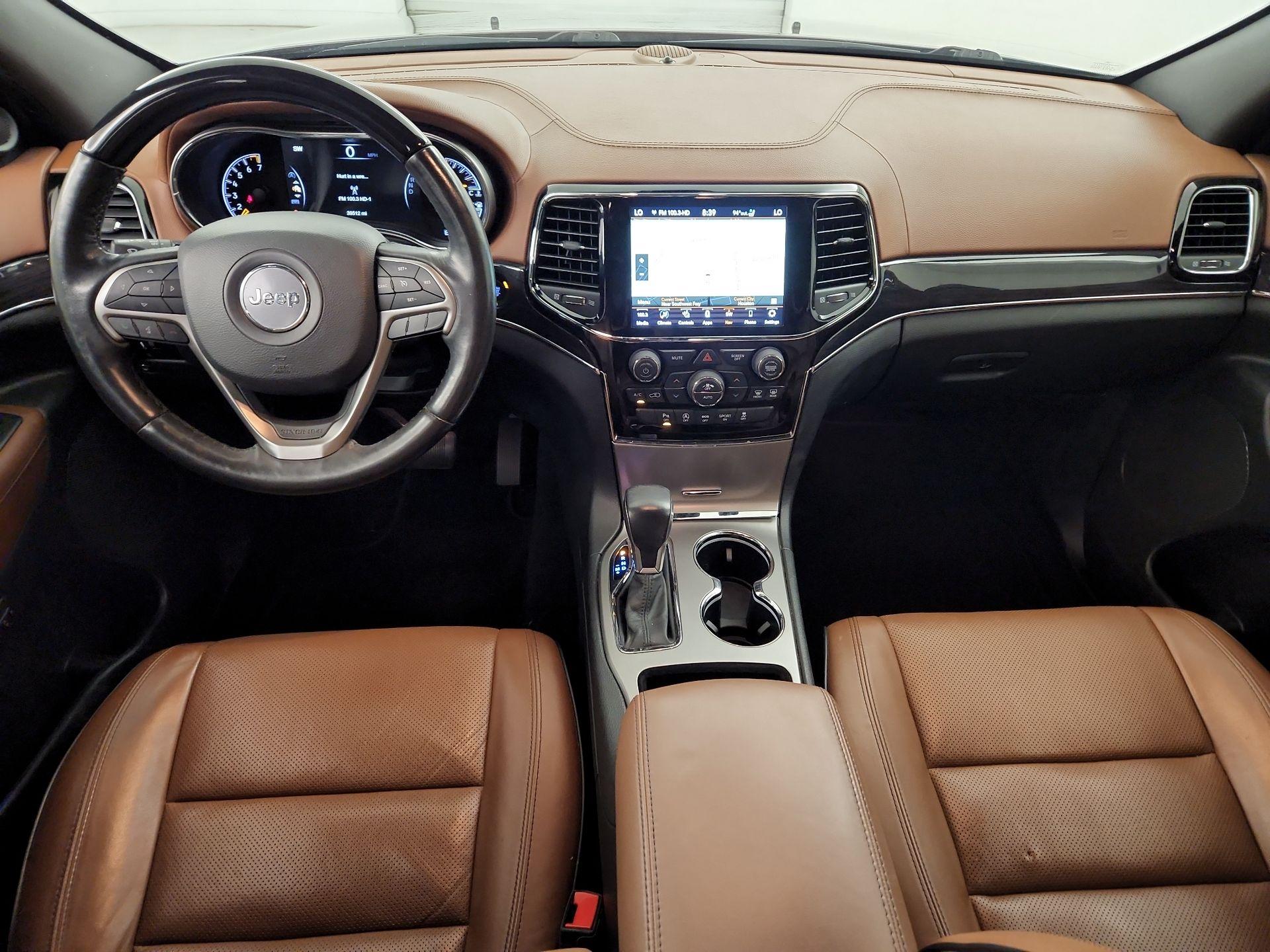 Thumbnail: 2020 Jeep Grand Cherokee - 9