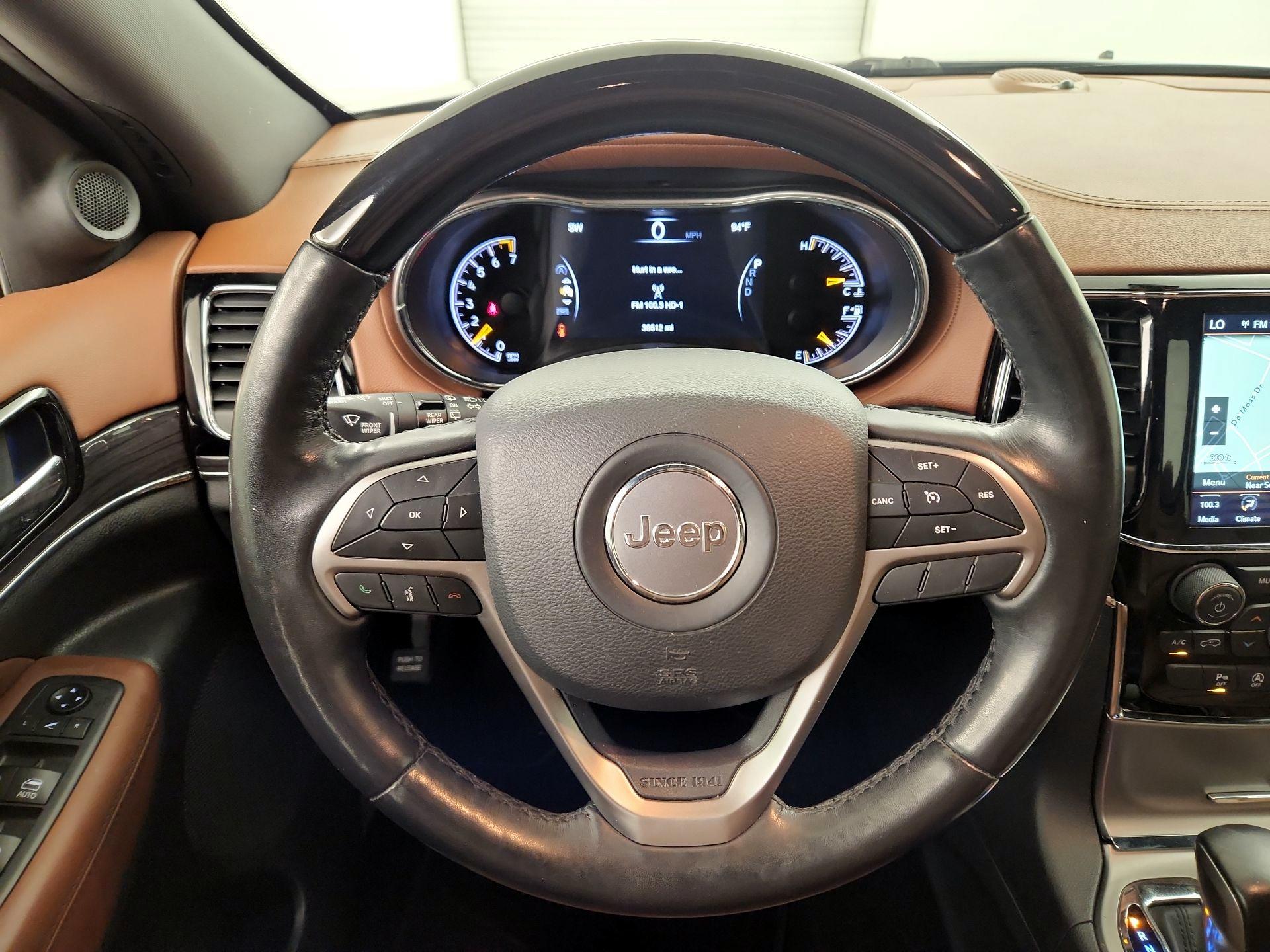 Thumbnail: 2020 Jeep Grand Cherokee - 10