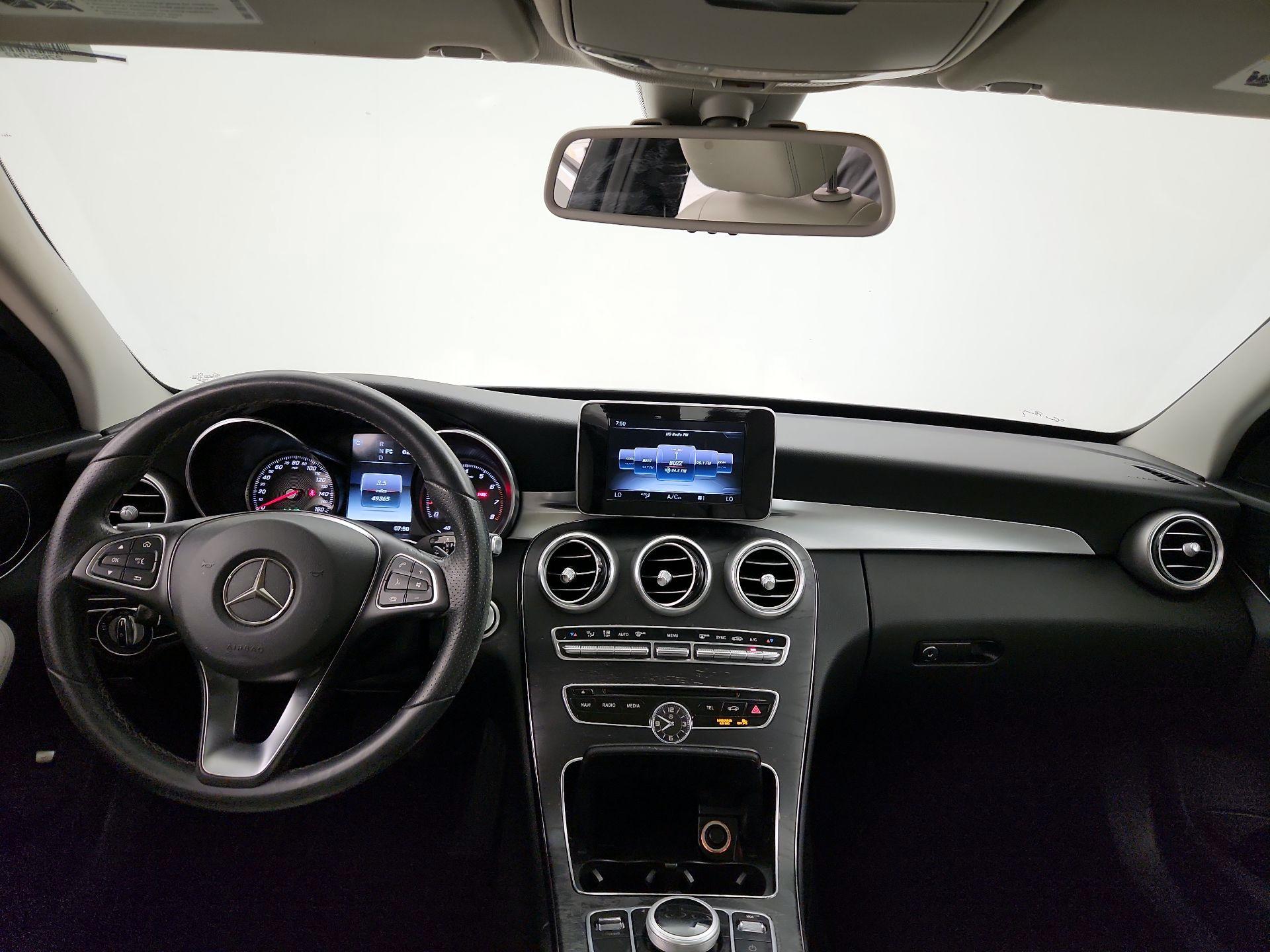 Thumbnail: 2017 Mercedes-Benz C-Class - 9