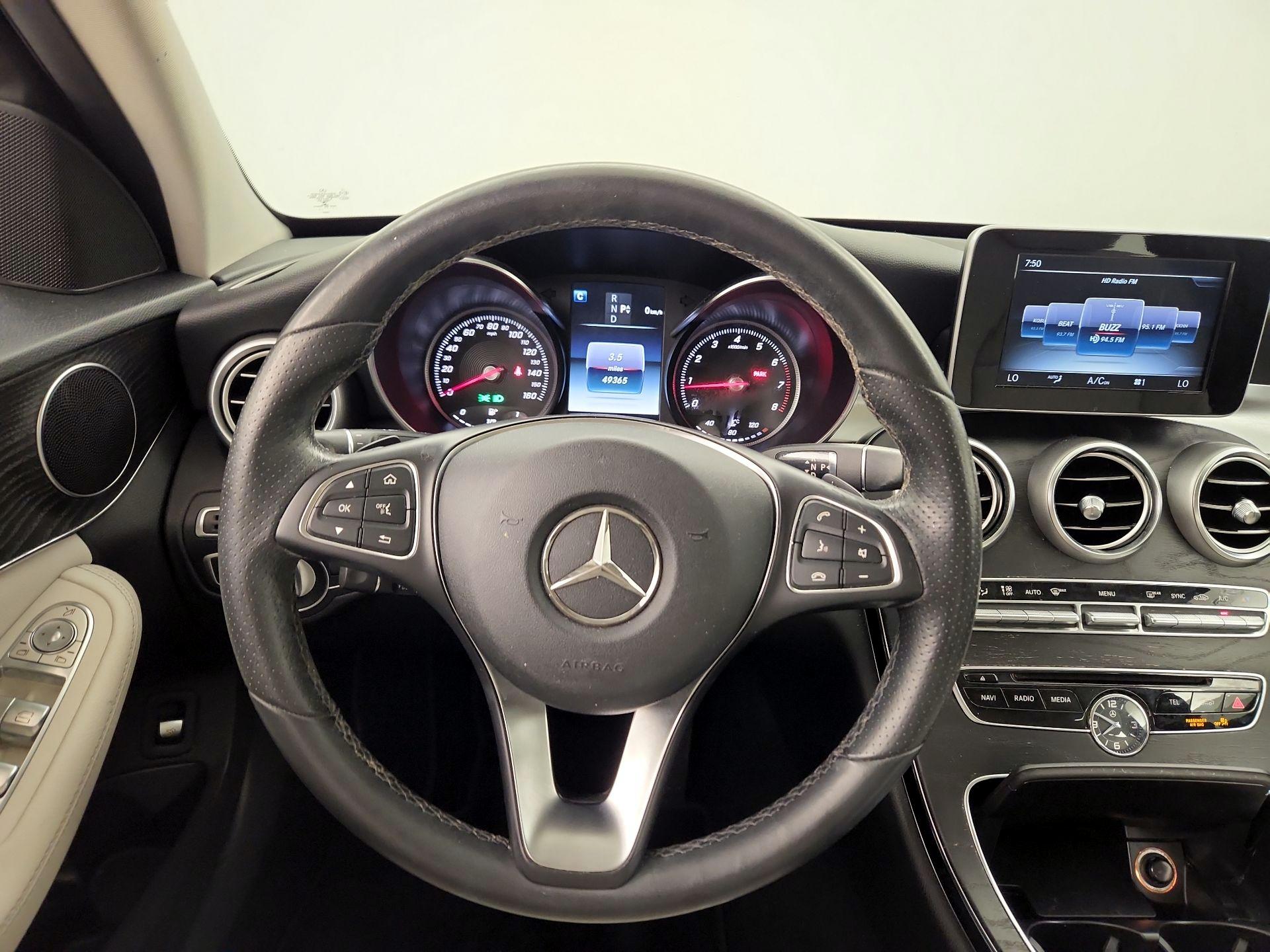 Thumbnail: 2017 Mercedes-Benz C-Class - 10