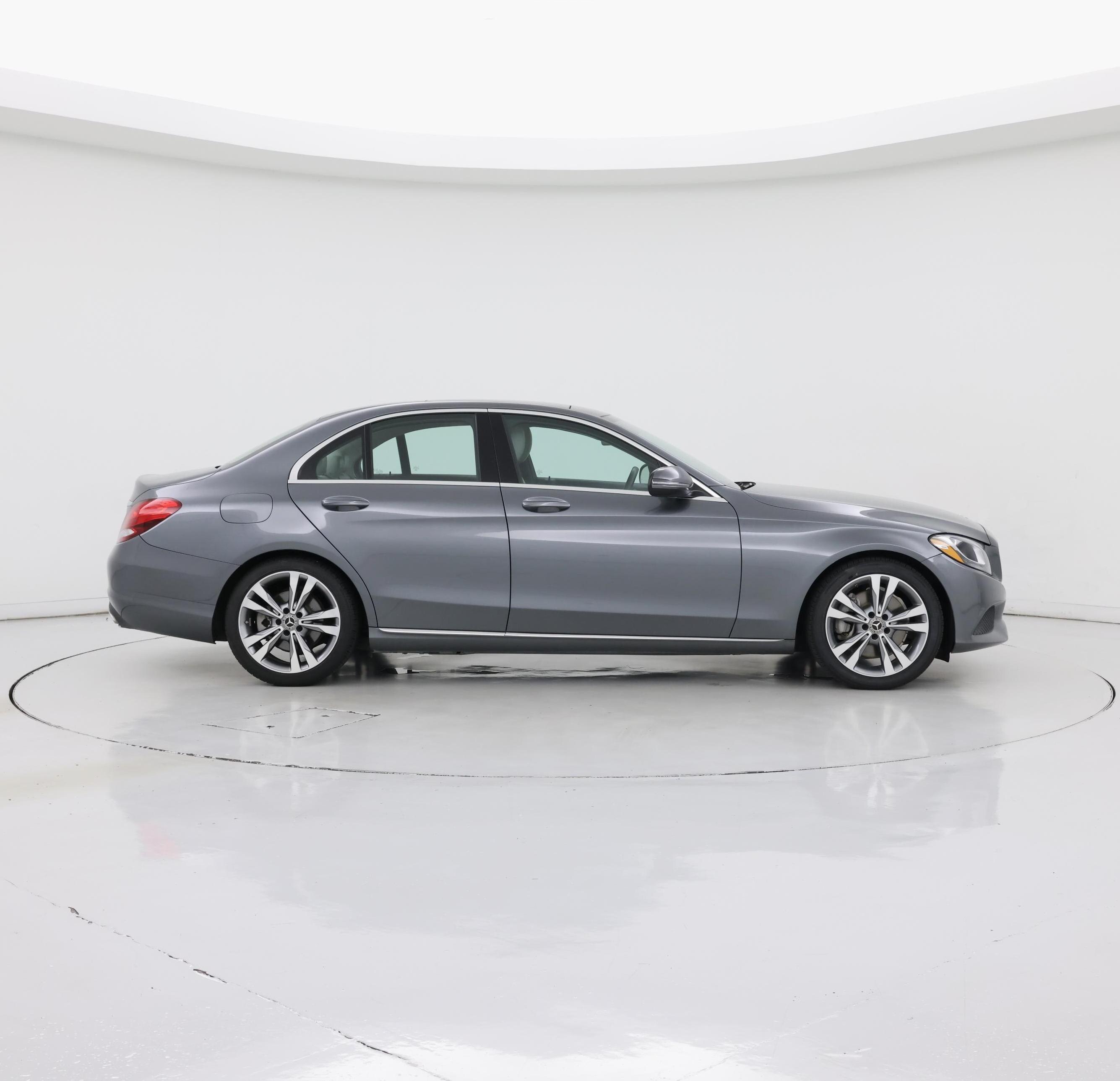 Thumbnail: 2017 Mercedes-Benz C-Class - 7