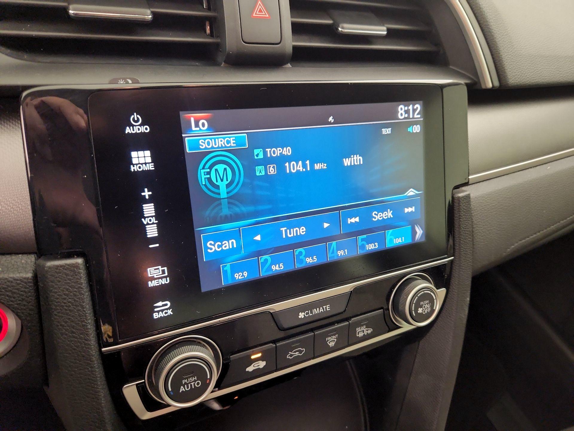 Thumbnail: 2016 Honda Civic - 15