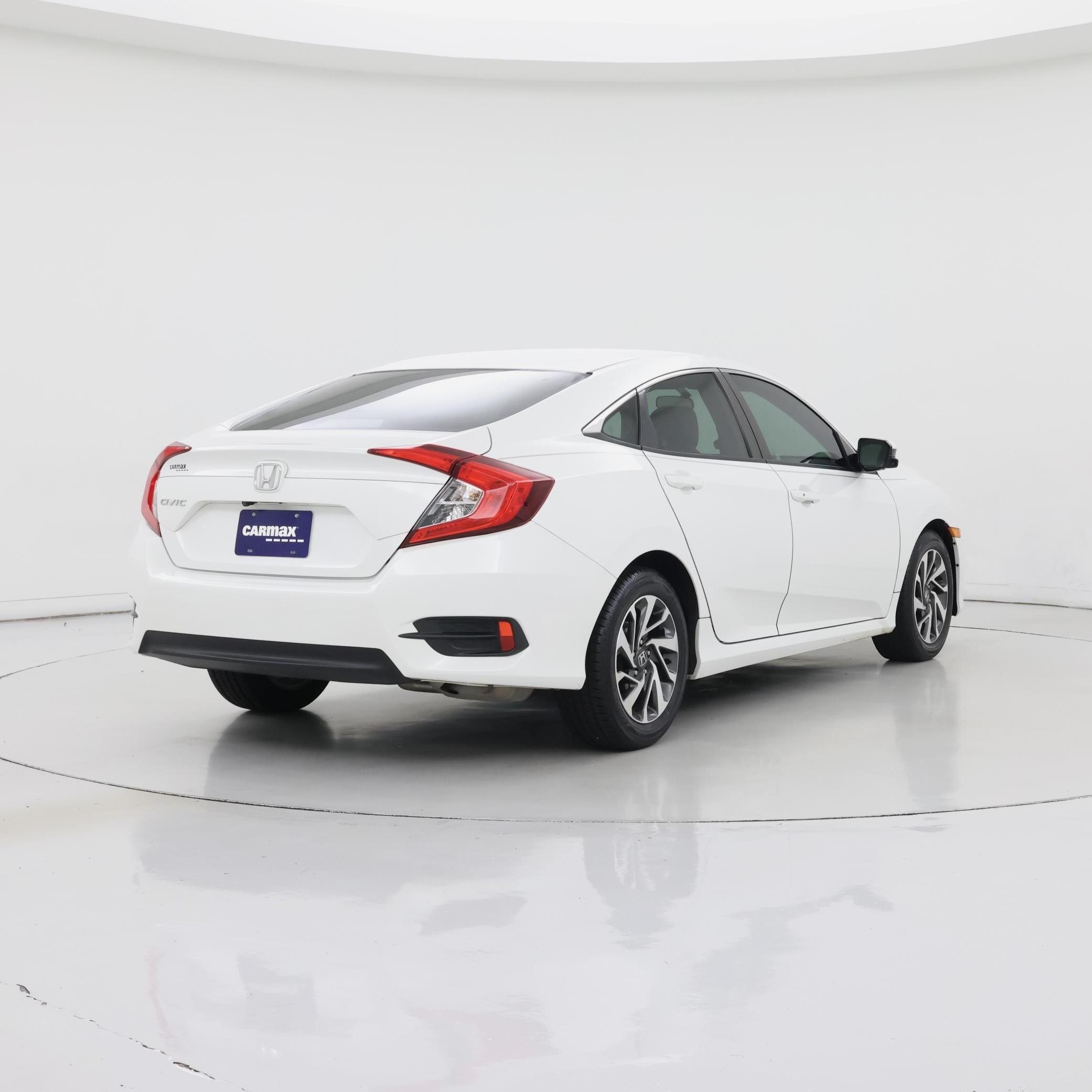 Thumbnail: 2016 Honda Civic - 8