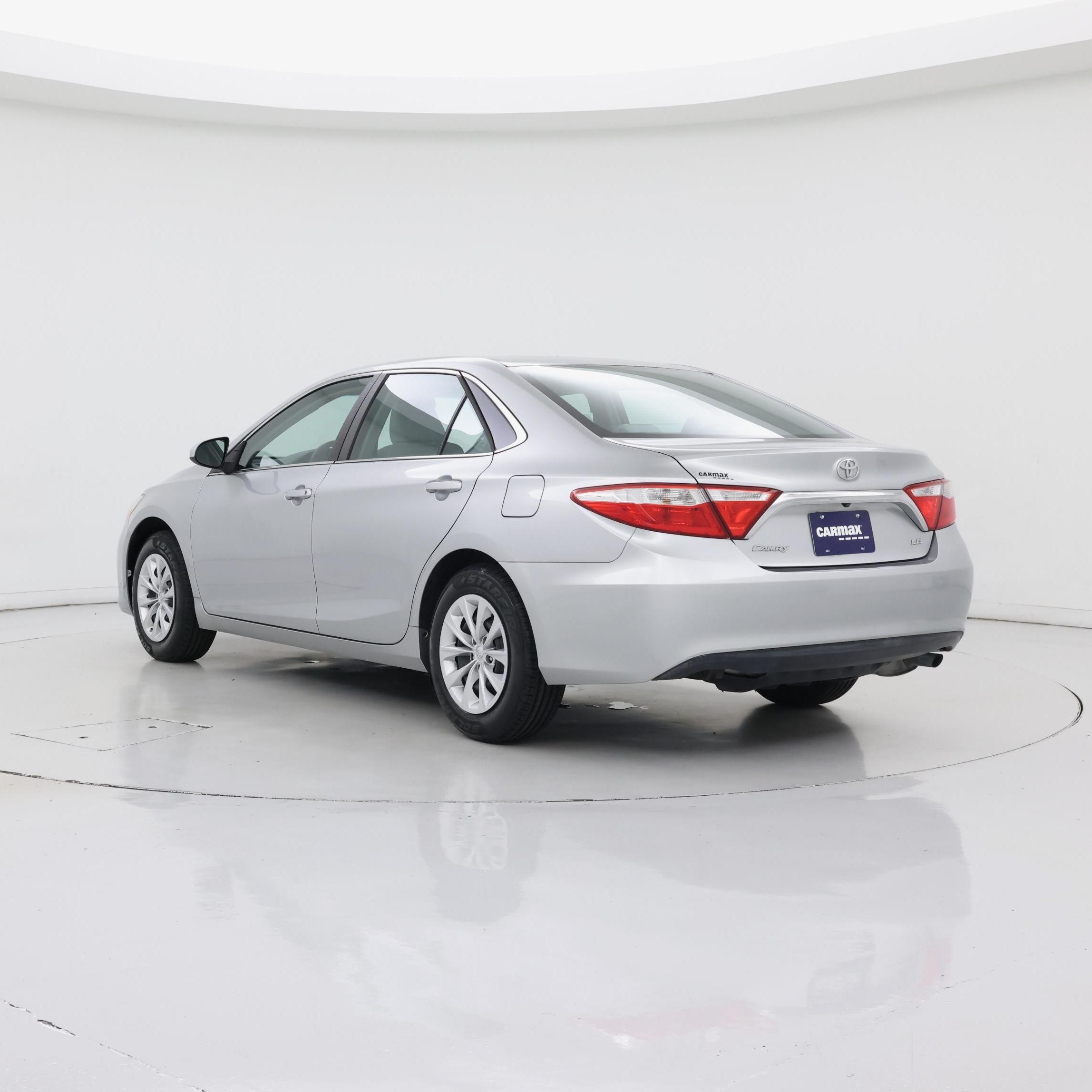 Thumbnail: 2017 Toyota Camry - 2
