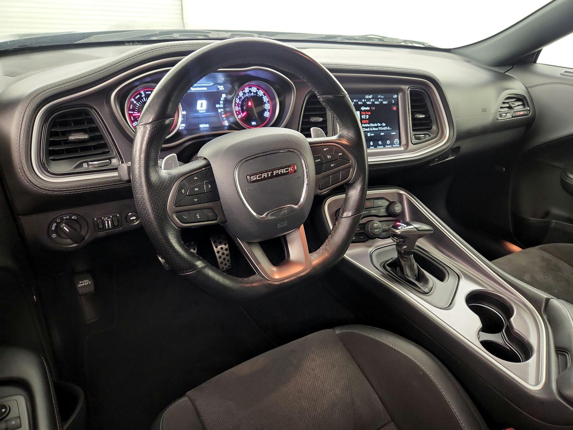 Thumbnail: 2020 Dodge Challenger - 9