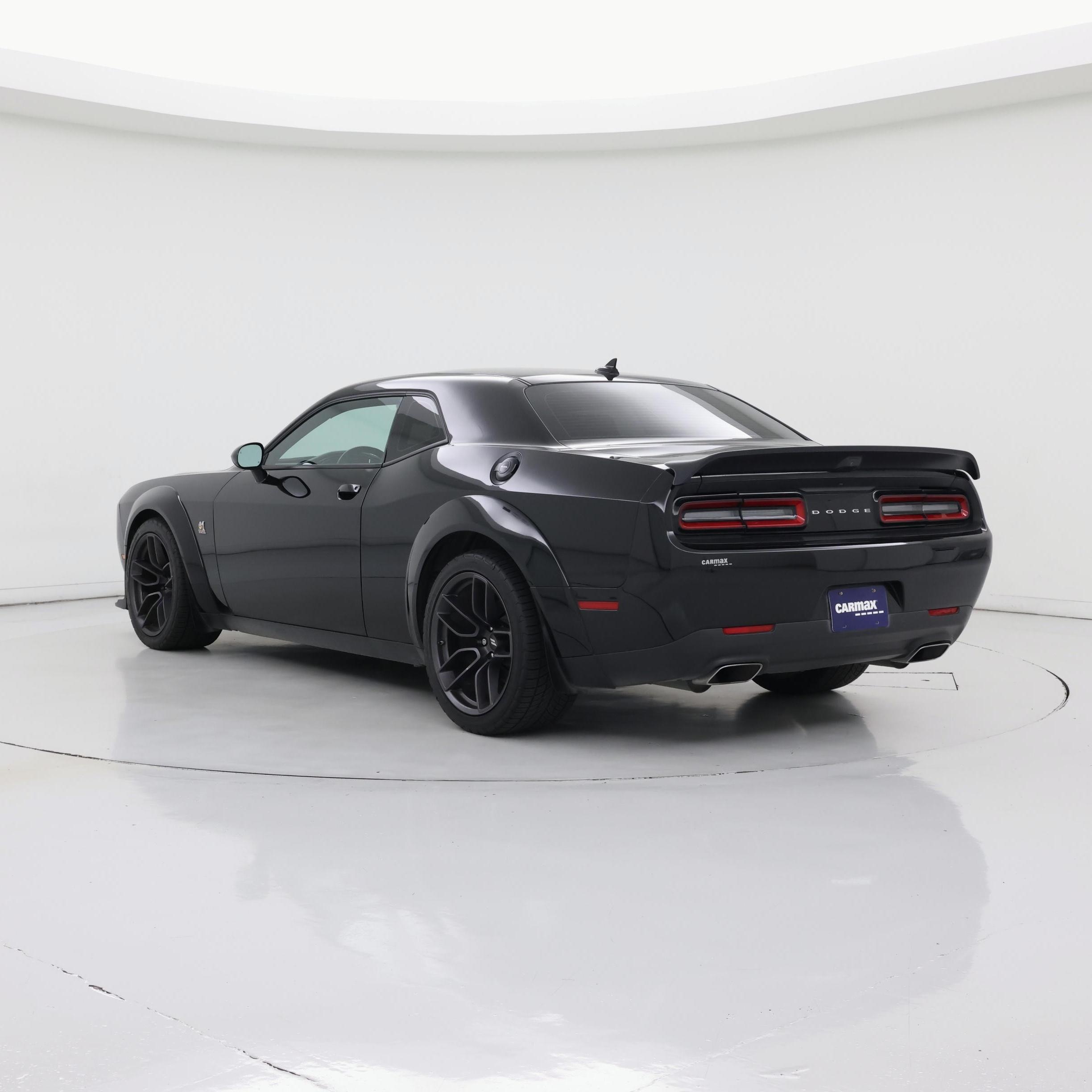 Thumbnail: 2020 Dodge Challenger - 2