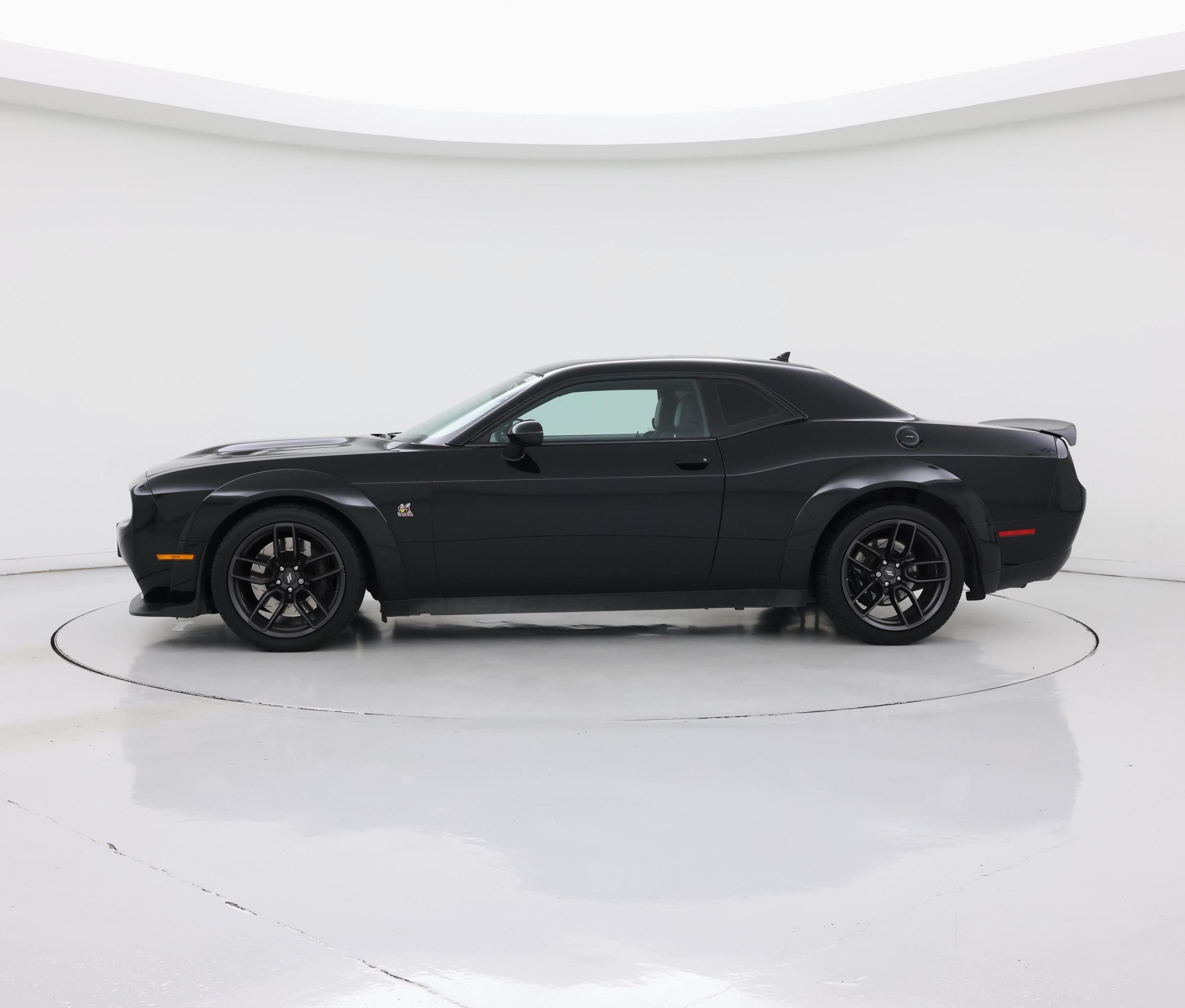 Thumbnail: 2020 Dodge Challenger - 3