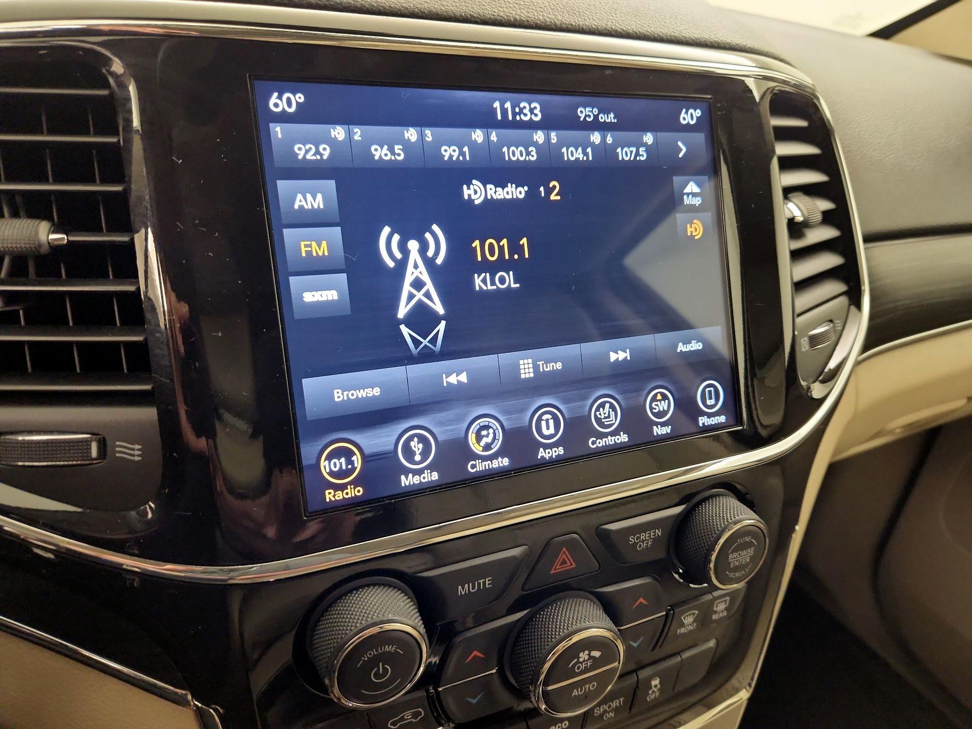 Thumbnail: 2019 Jeep Grand Cherokee - 16