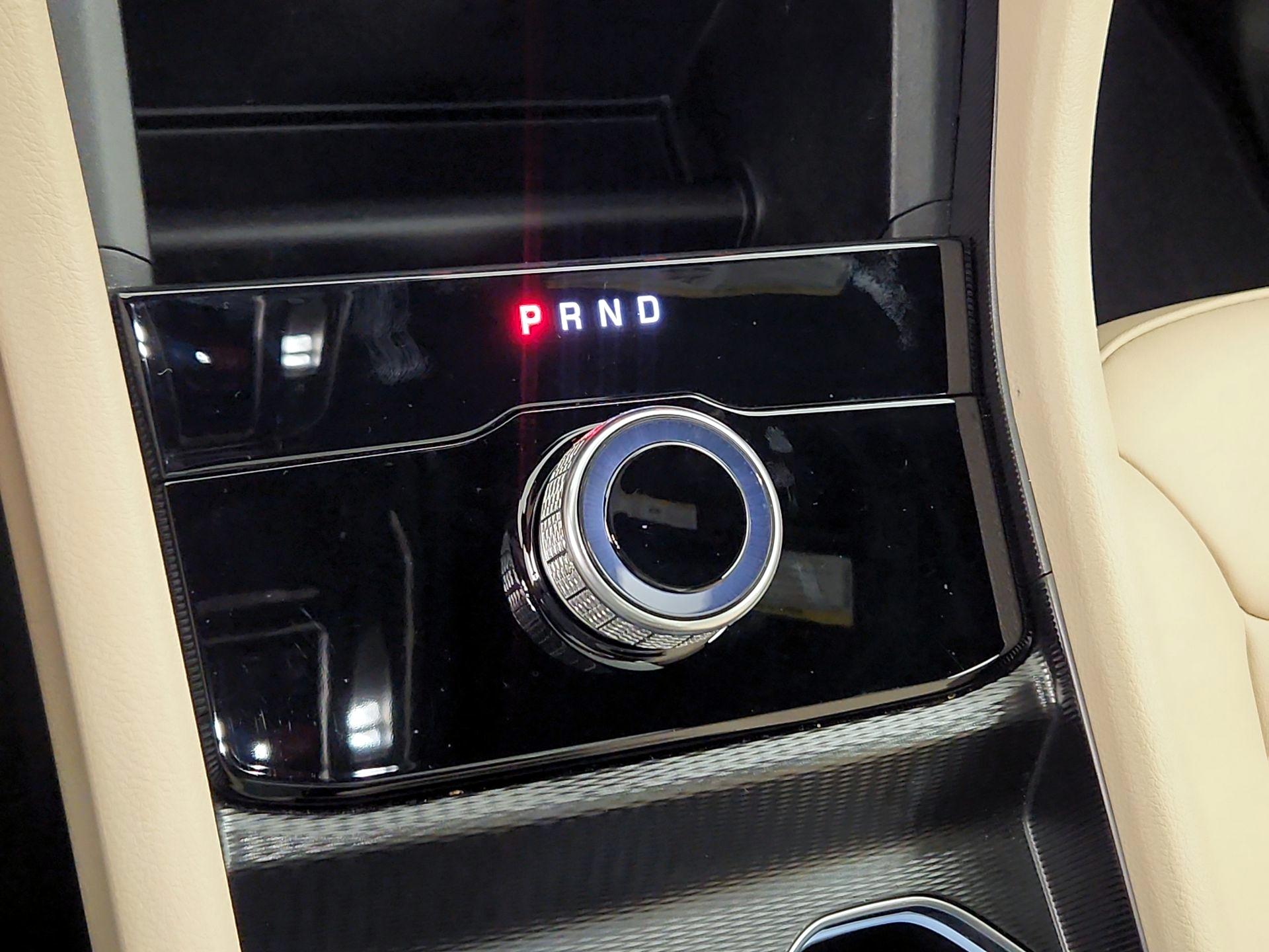Thumbnail: 2025 Jeep Grand Cherokee - 18