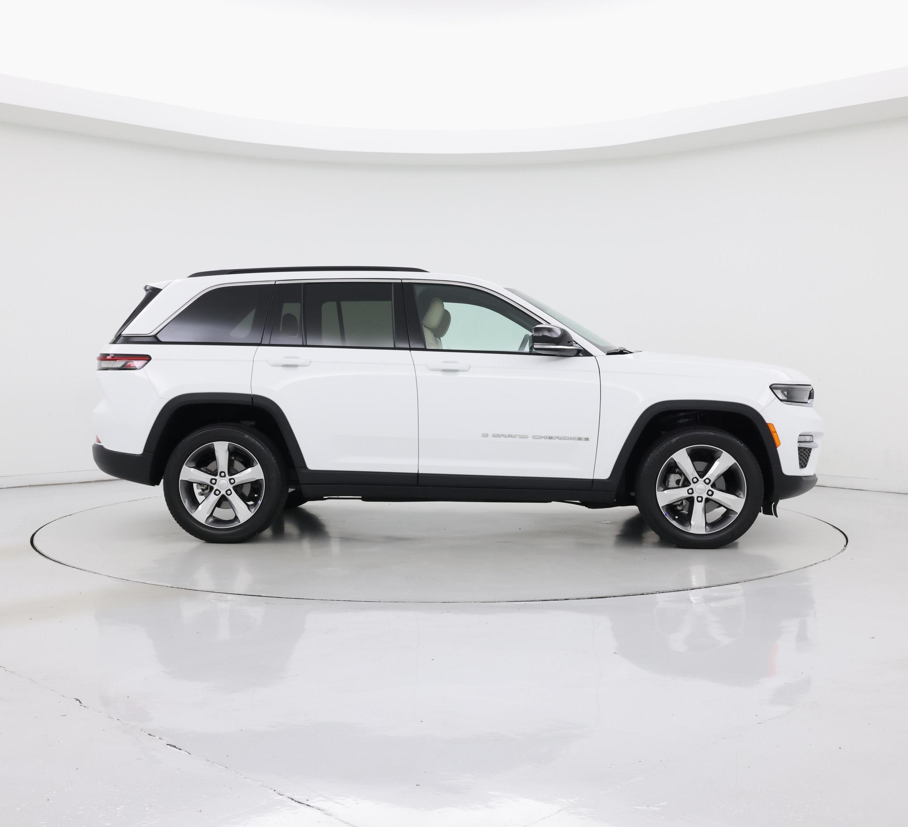 Thumbnail: 2025 Jeep Grand Cherokee - 7