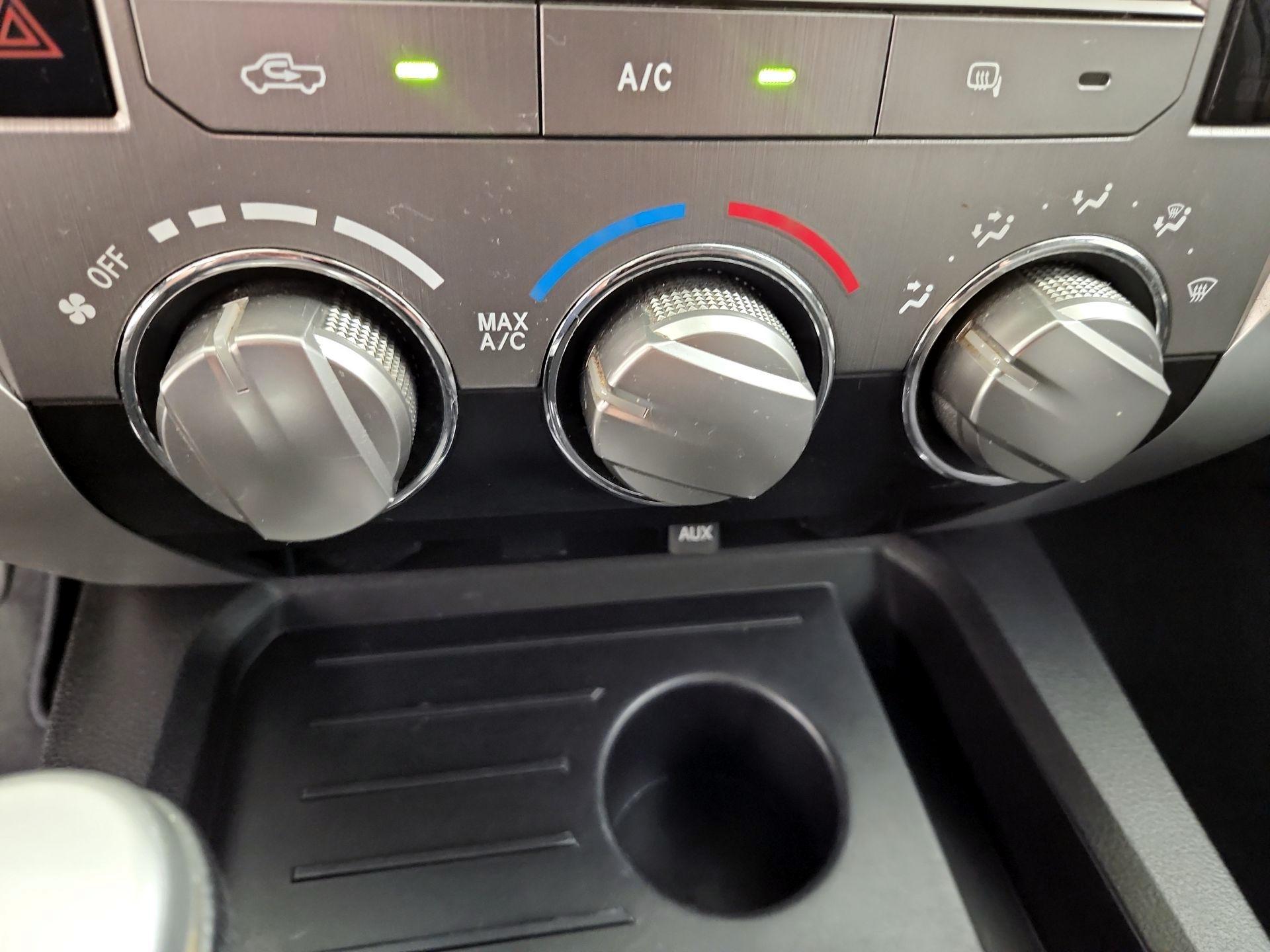 Thumbnail: 2016 Toyota Tundra - 16