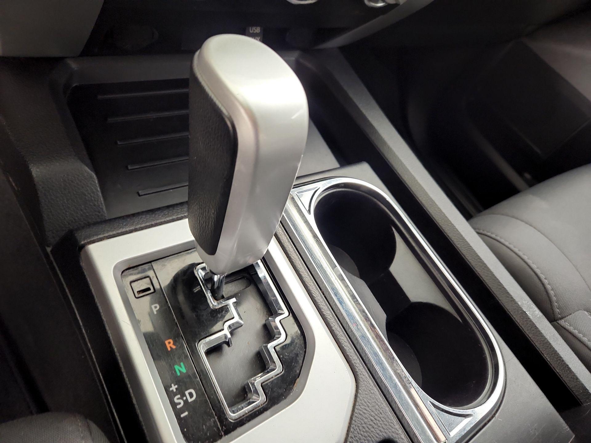 Thumbnail: 2016 Toyota Tundra - 17