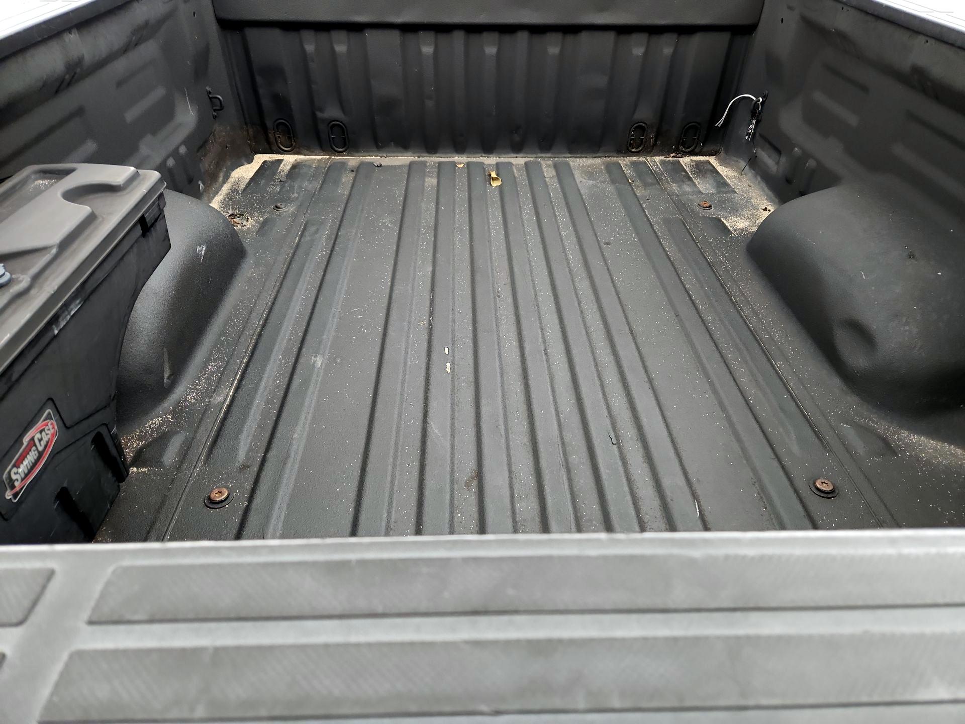Thumbnail: 2016 Toyota Tundra - 20