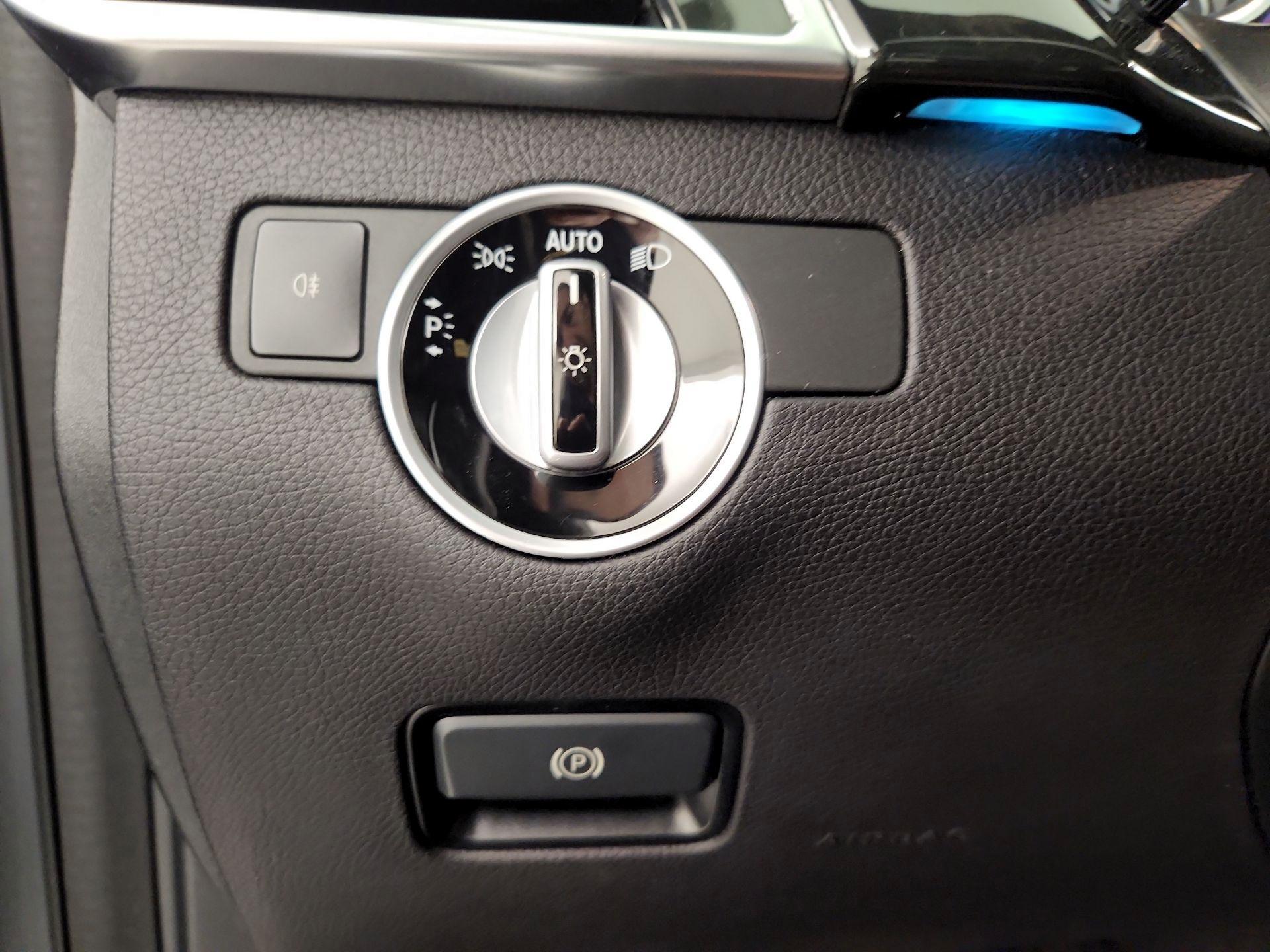 Thumbnail: 2017 Mercedes-Benz GLS - 13