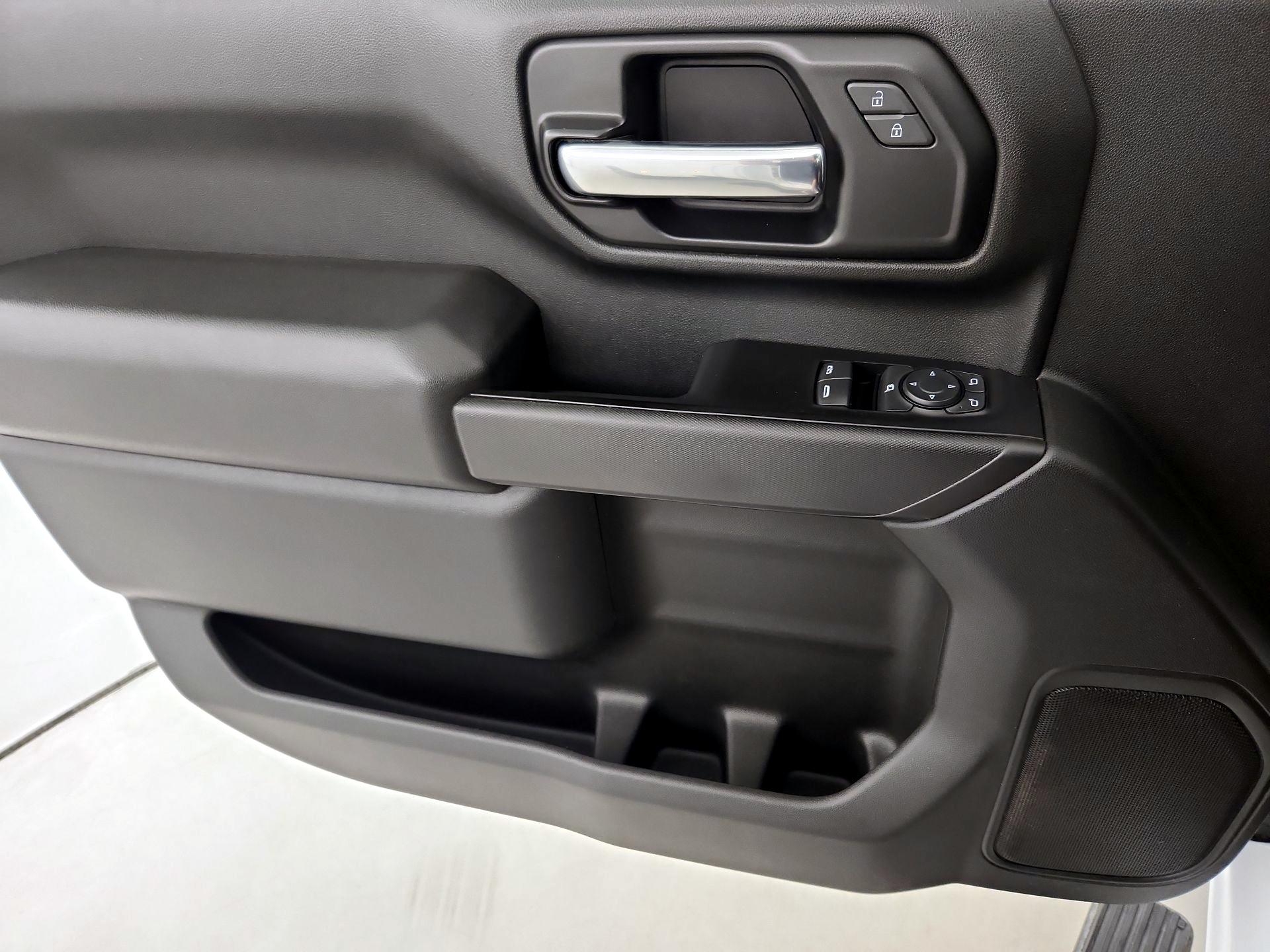 Thumbnail: 2020 Chevrolet Silverado 3500 - 12
