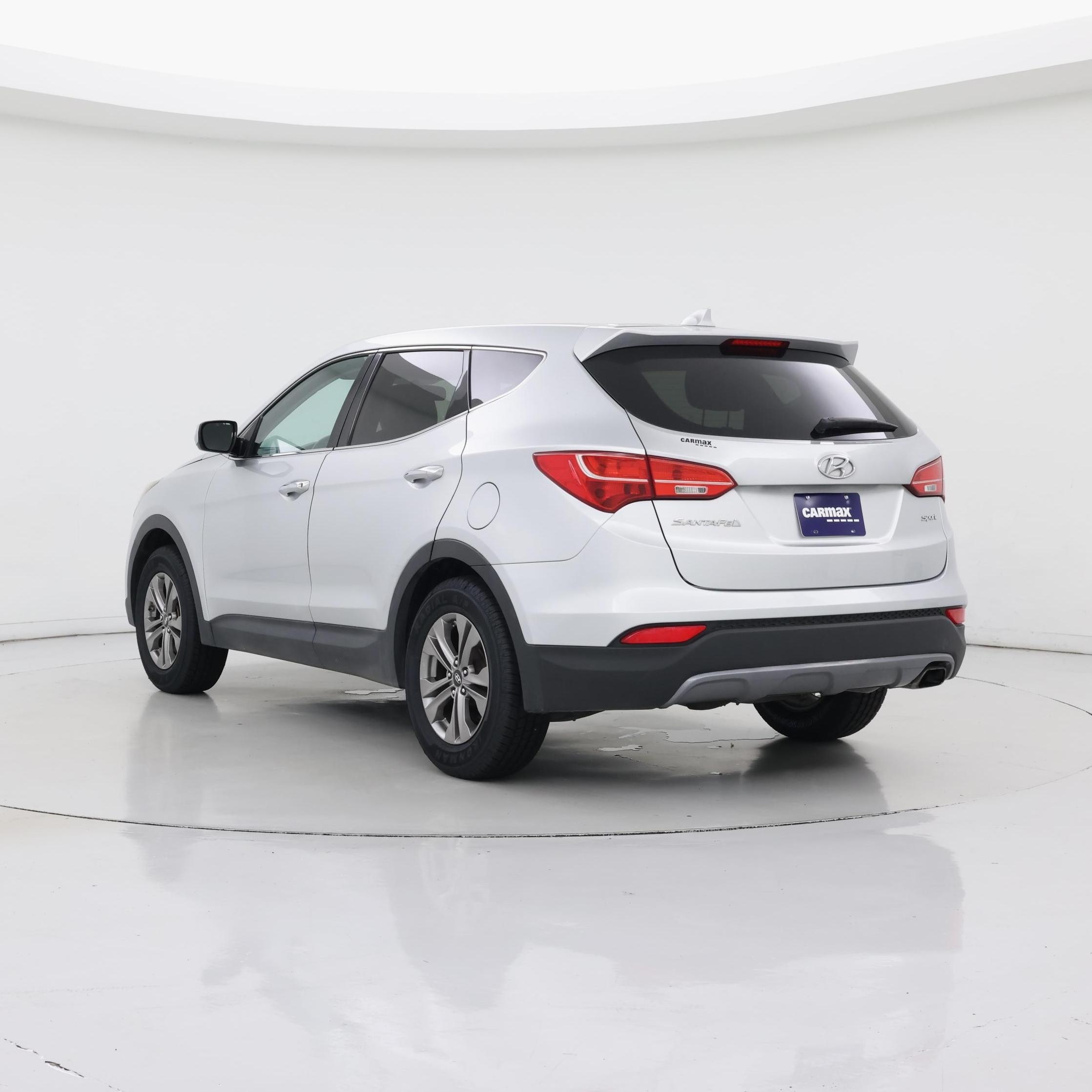 Thumbnail: 2016 Hyundai Santa Fe - 2