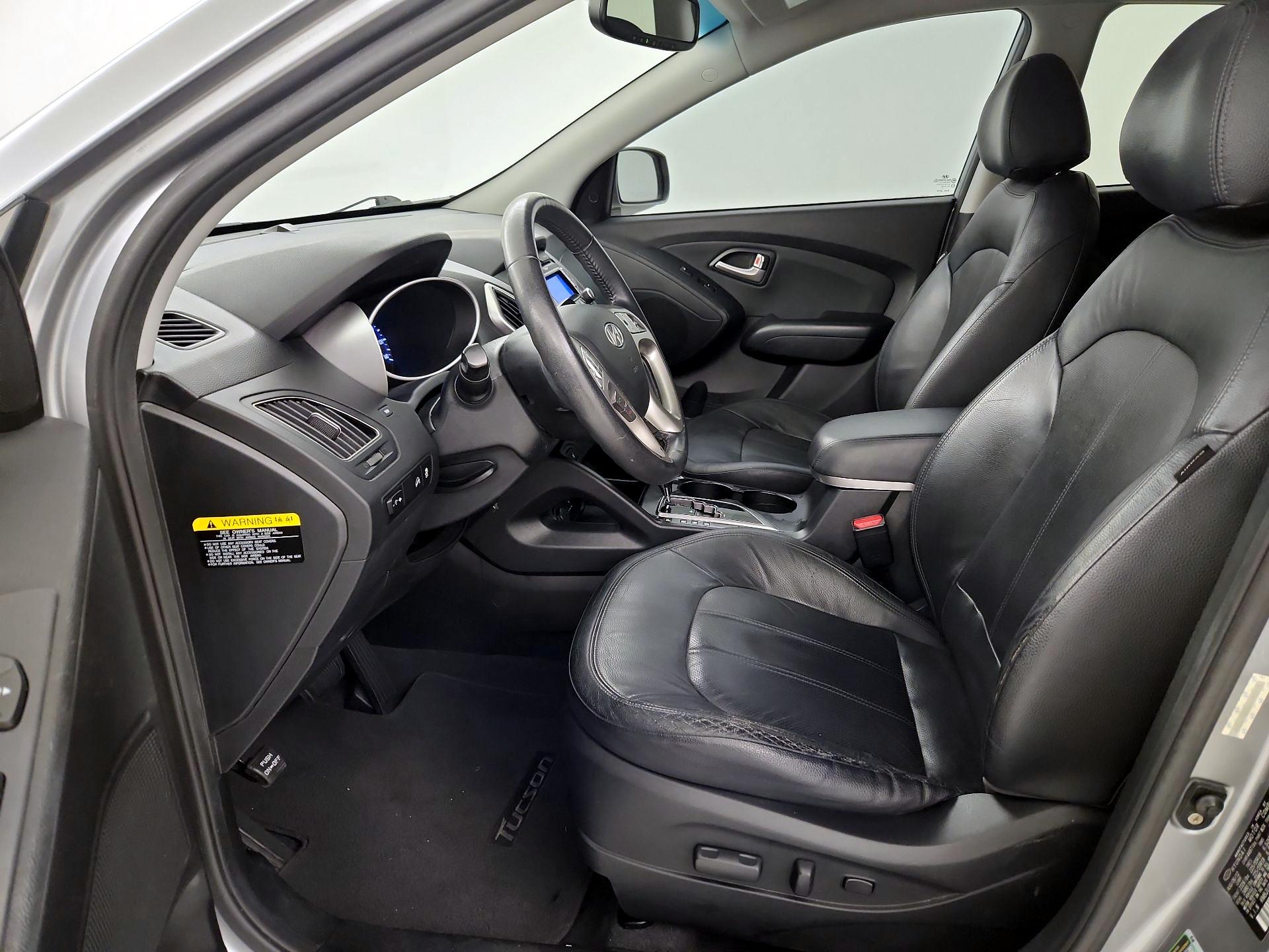 Thumbnail: 2013 Hyundai Tucson - 11