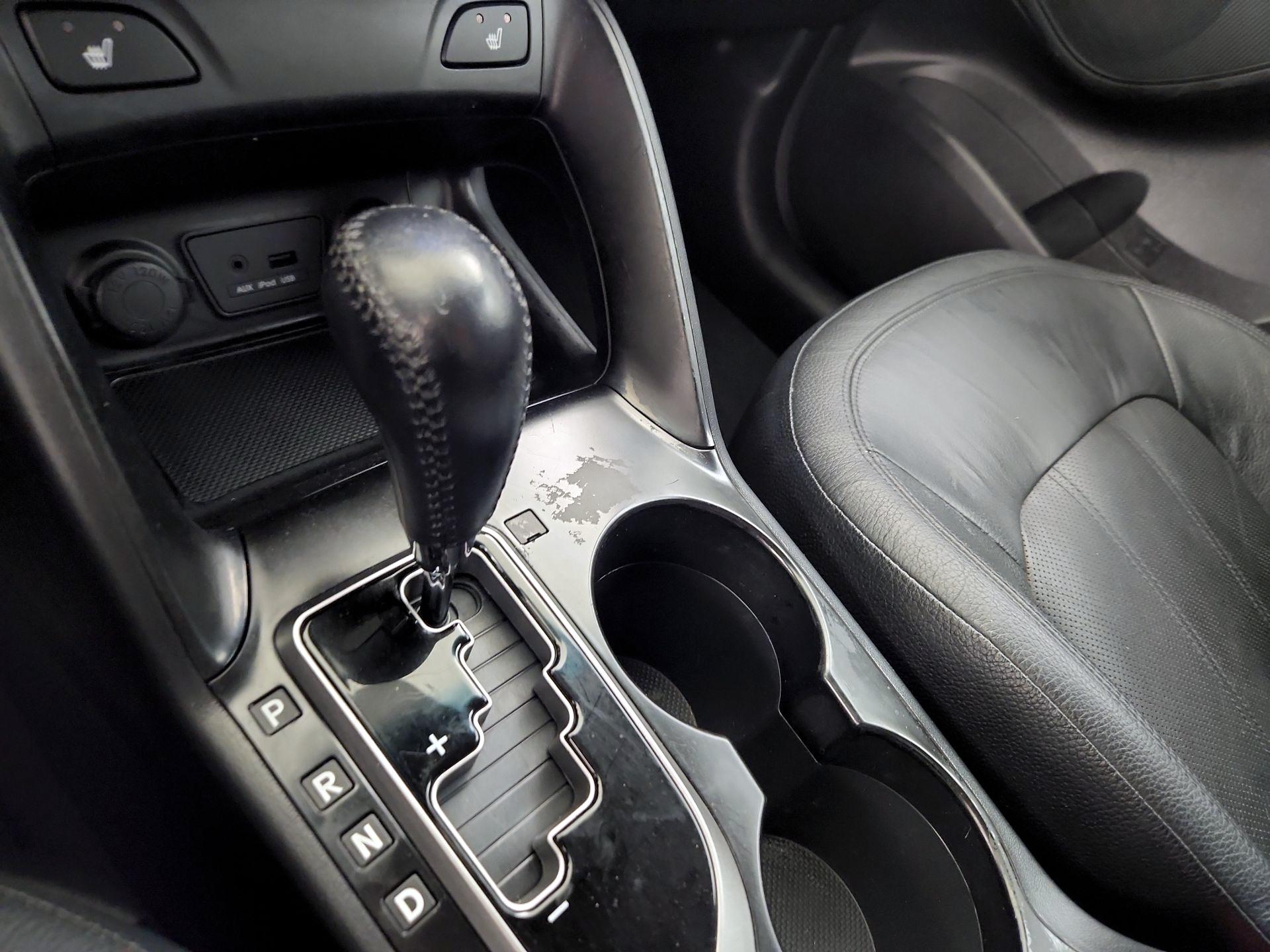 Thumbnail: 2013 Hyundai Tucson - 16