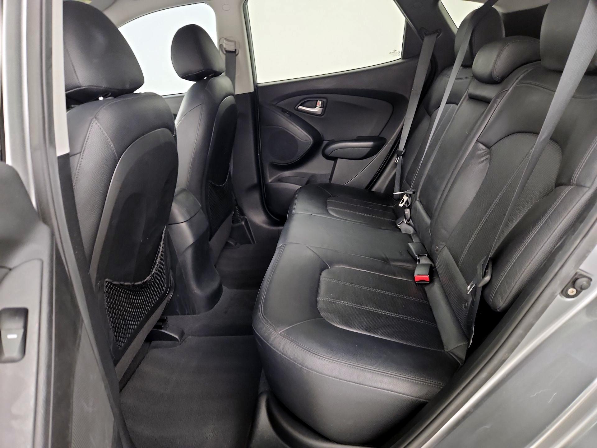 Thumbnail: 2013 Hyundai Tucson - 18