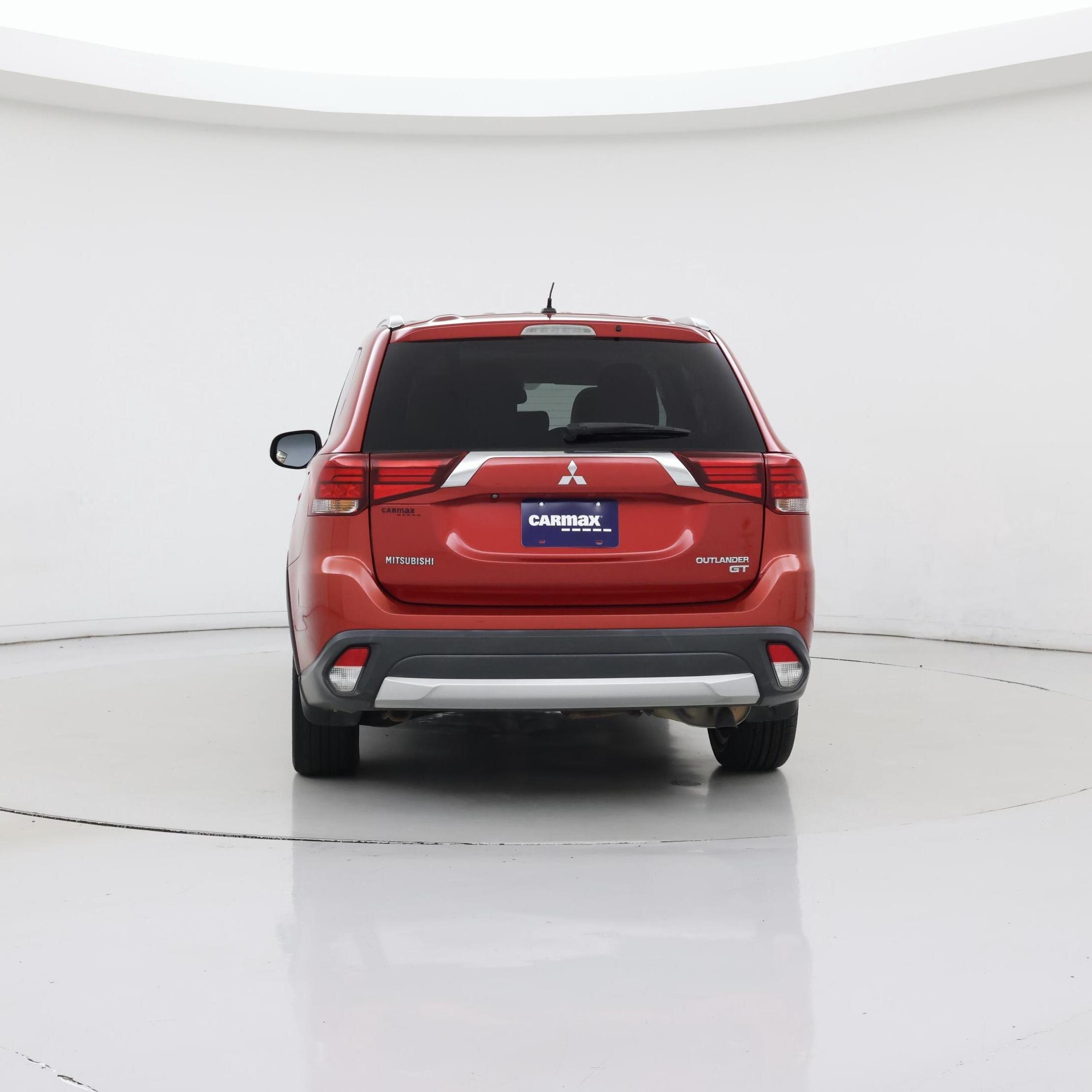 Thumbnail: 2016 Mitsubishi Outlander - 6
