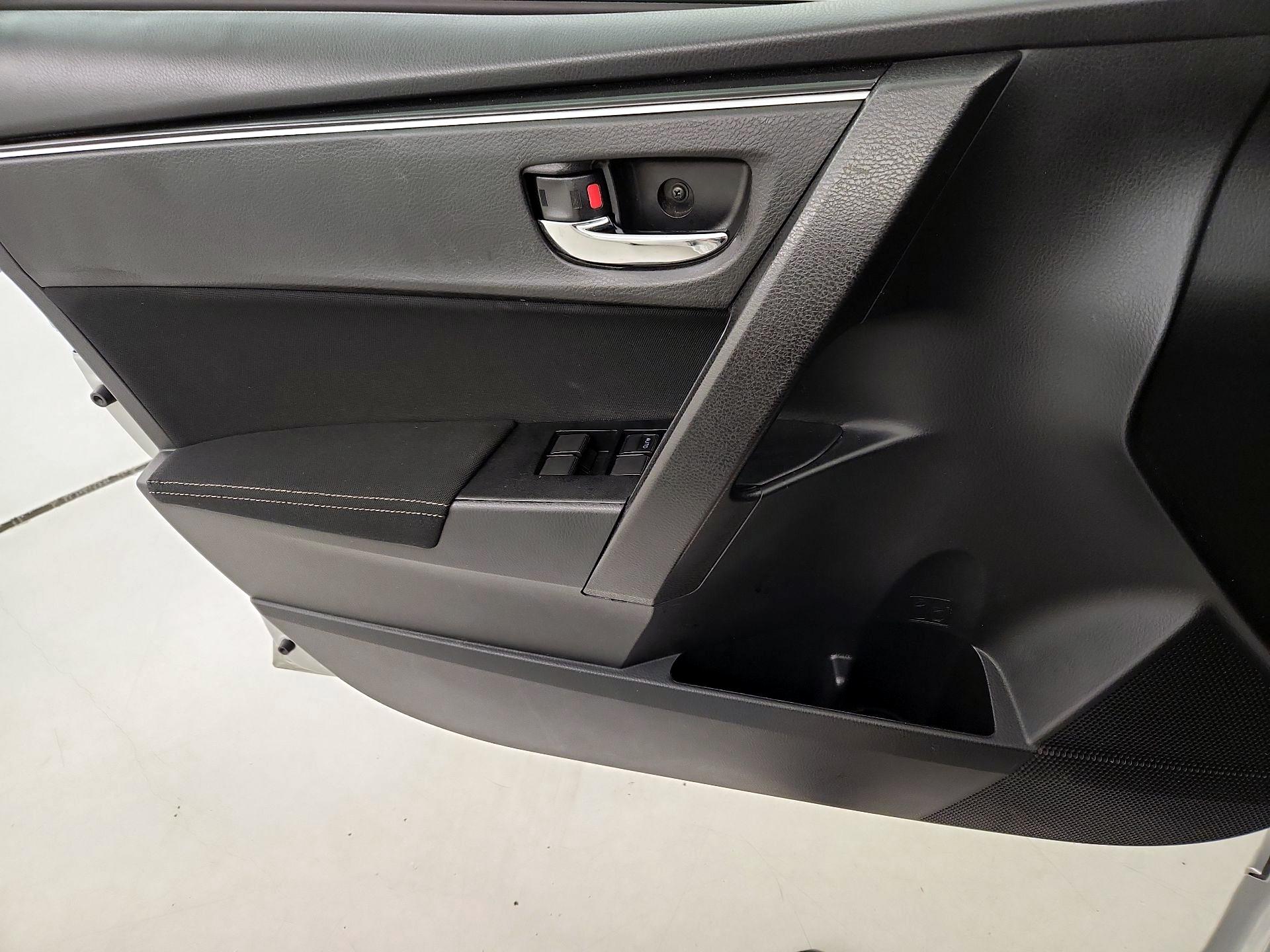 Thumbnail: 2019 Toyota Corolla - 12
