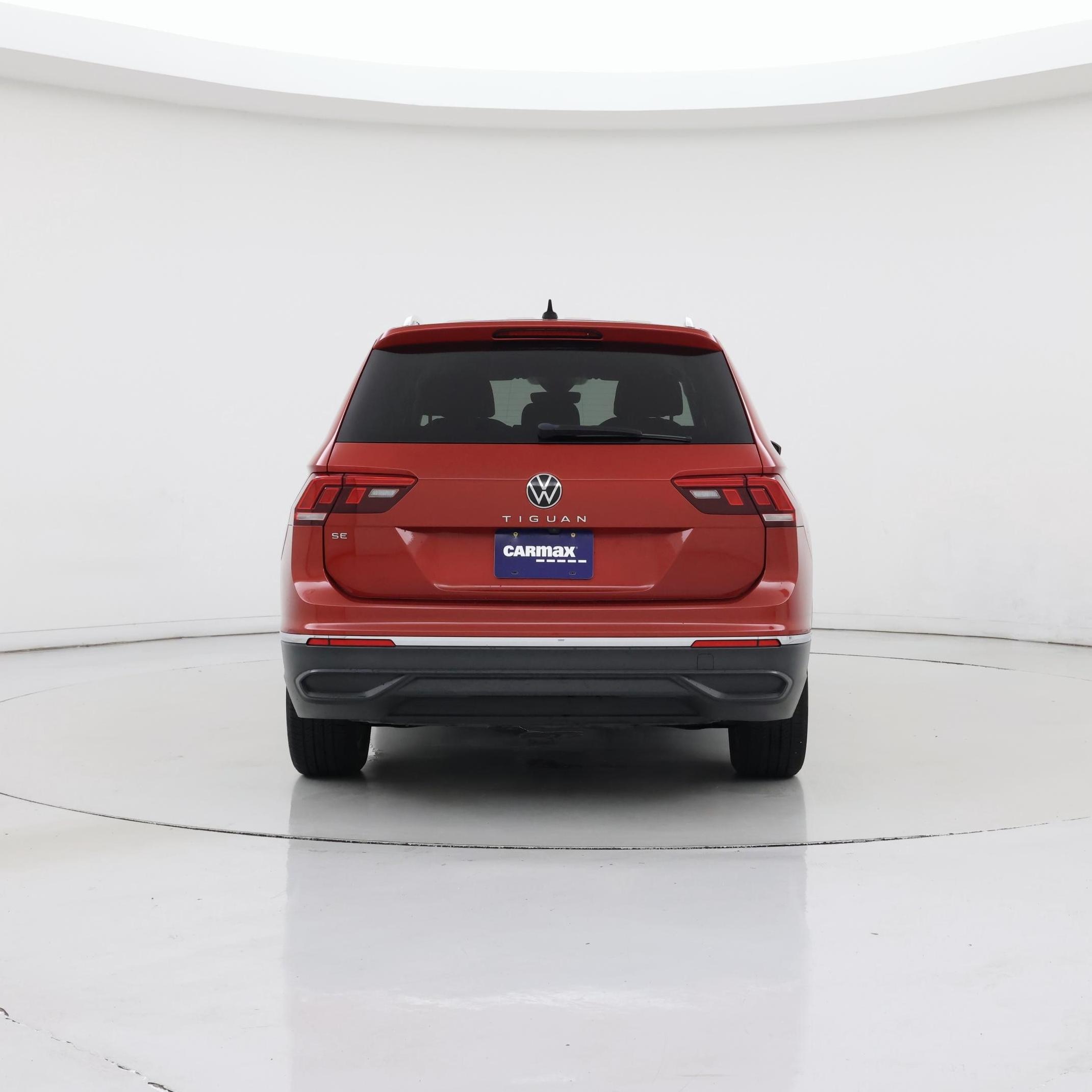 Thumbnail: 2022 Volkswagen Tiguan - 6