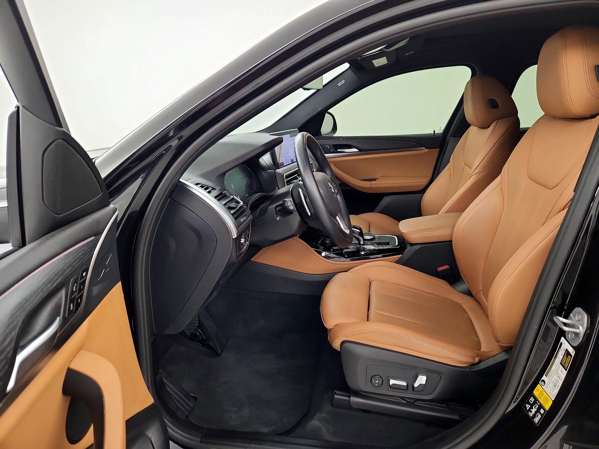 Thumbnail: 2022 BMW X4 - 11