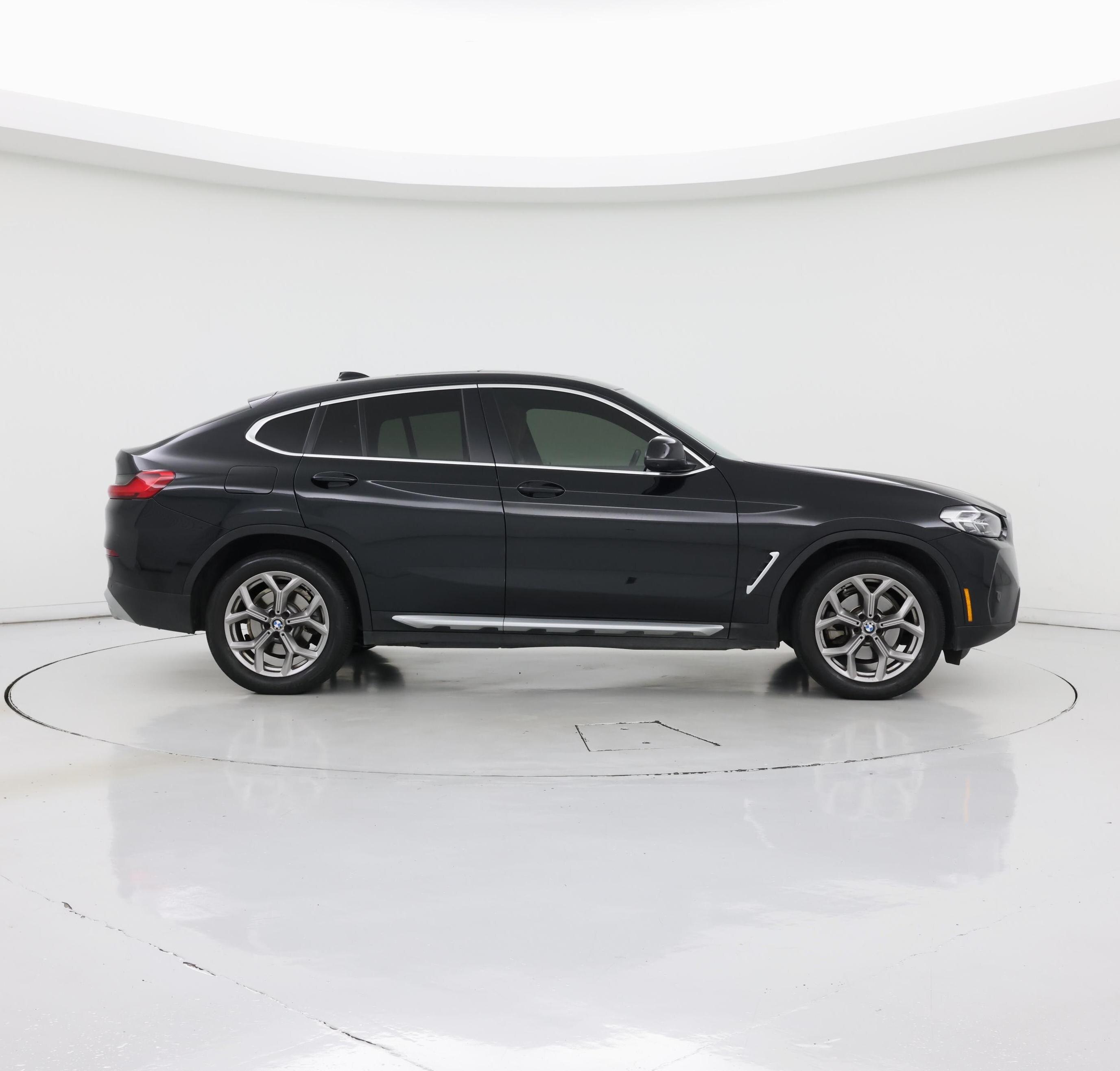 Thumbnail: 2022 BMW X4 - 7