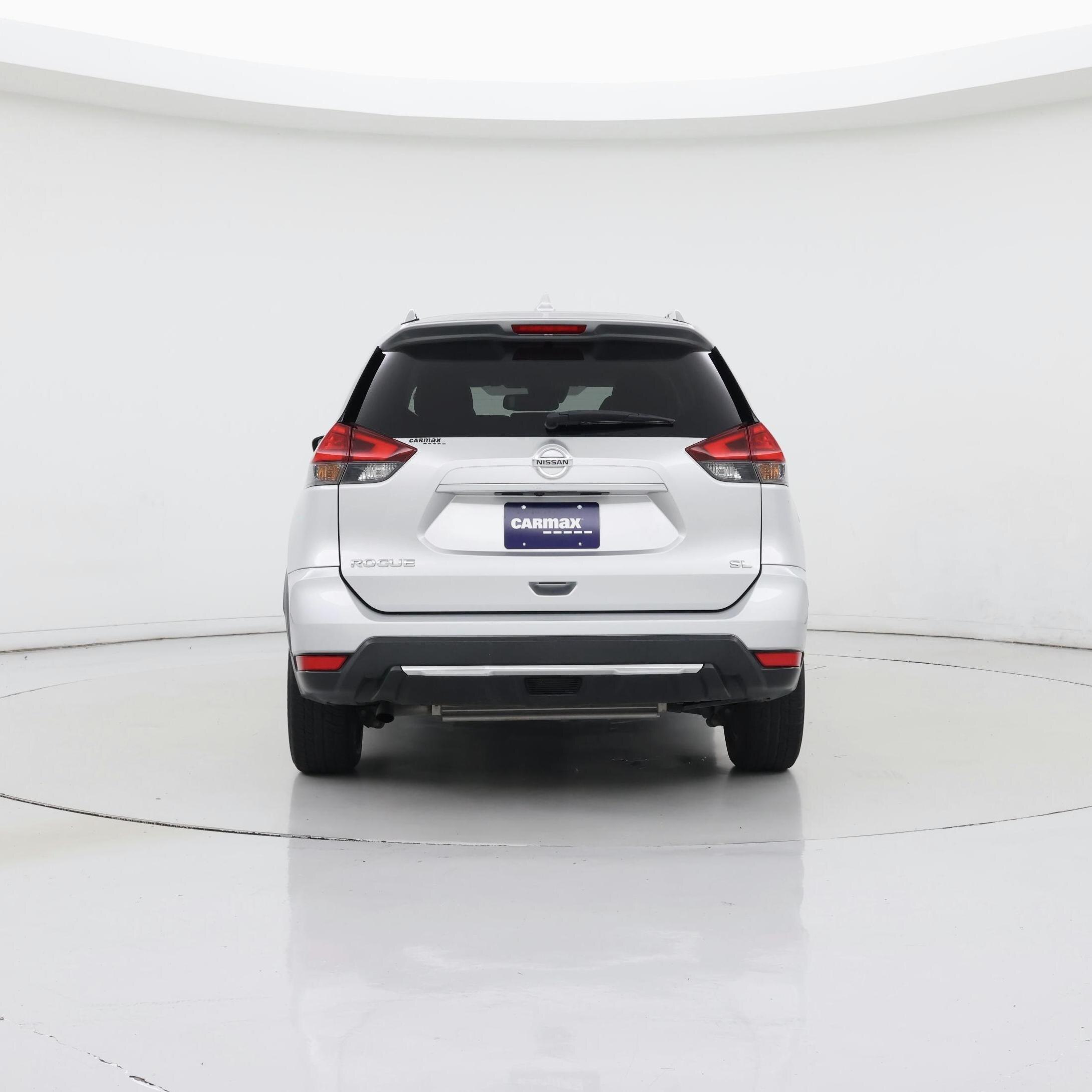 Thumbnail: 2017 Nissan Rogue - 6