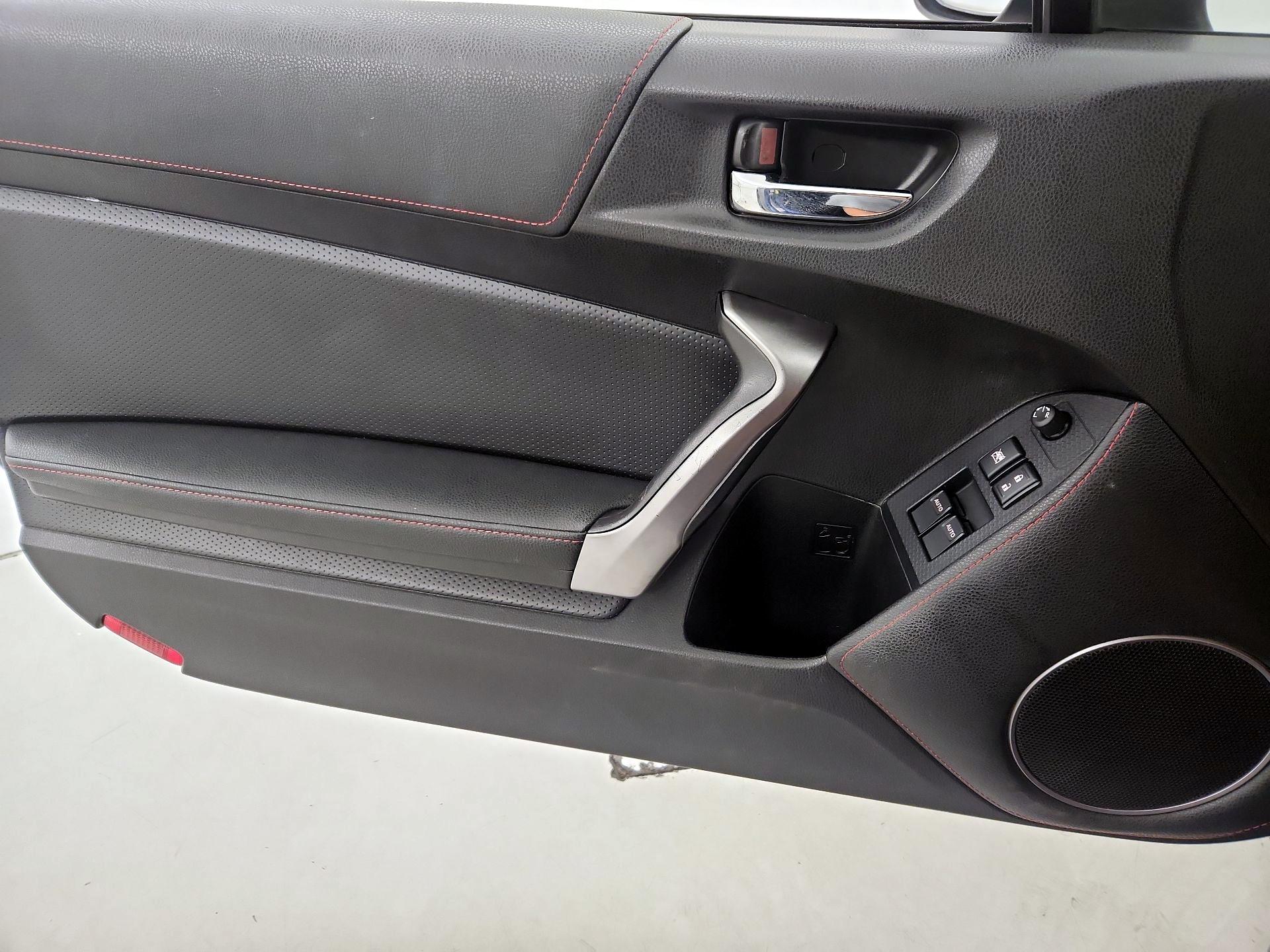 Thumbnail: 2015 Scion FR-S - 12