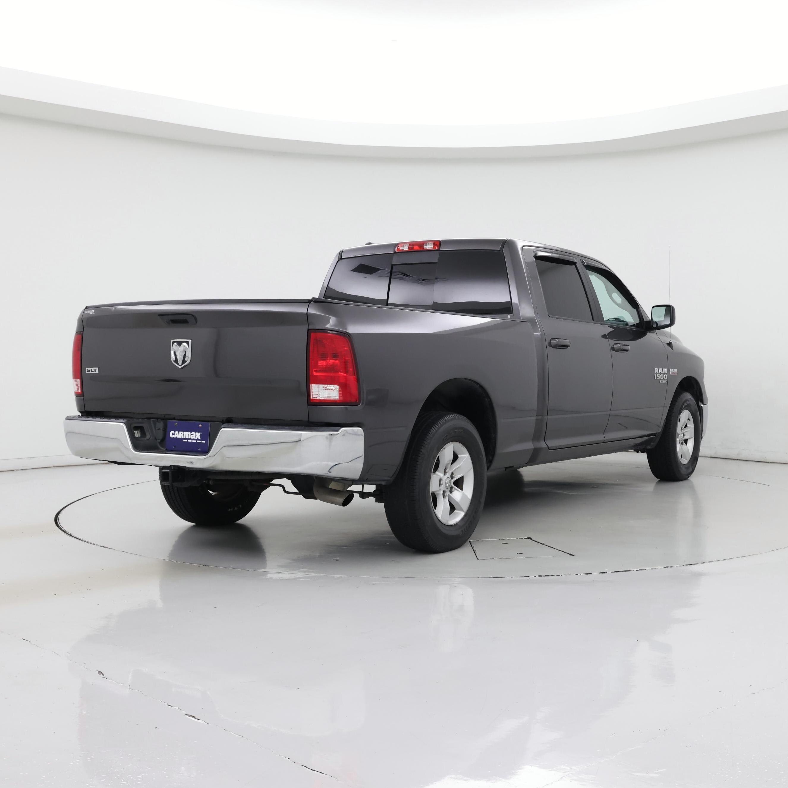 Thumbnail: 2019 RAM 1500 Classic - 8